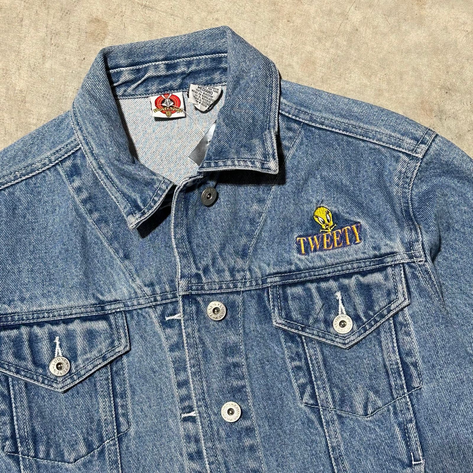 Other Vintage Y2K Tweety Jean Jacket size Medium in Woman’s Size M / US 6-8 / IT 42-44 - 4 Thumbnail