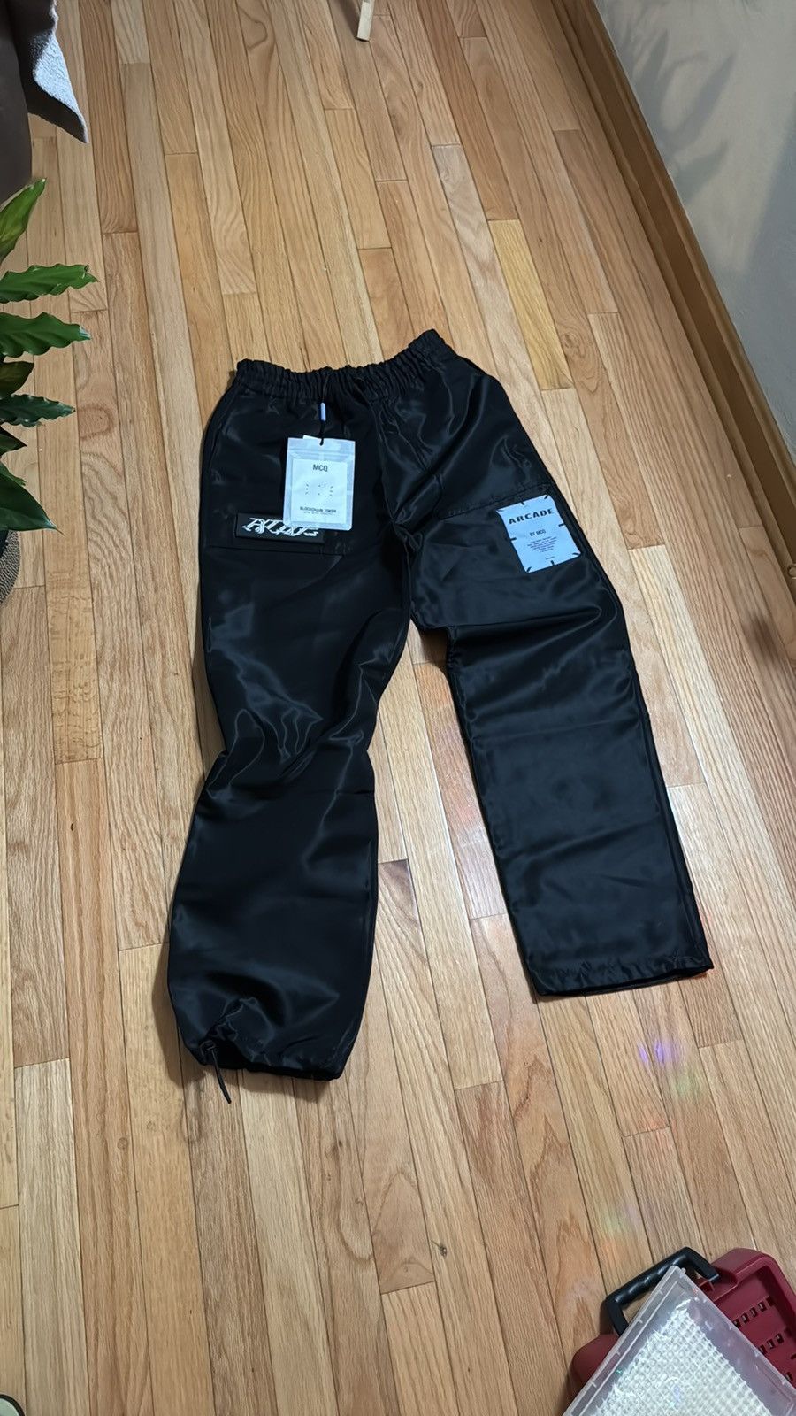 McQ Alexander McQueen MCQ by Alexander McQueen Arcade track pants Darkest black Size US 32 / EU 48 - 2 Thumbnail