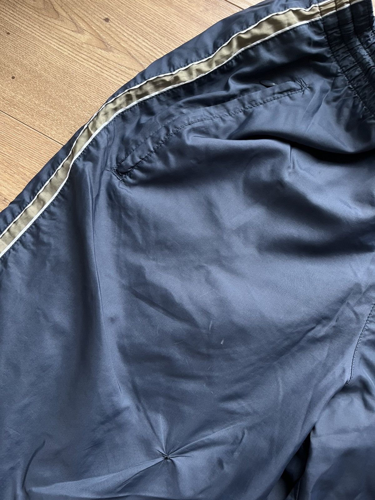 Nike 90’s NIKE RETRO BAGGY TRACK PANTS SWOOSH LOGO Y2K RARE Size US 34 / EU 50 - 6 Thumbnail