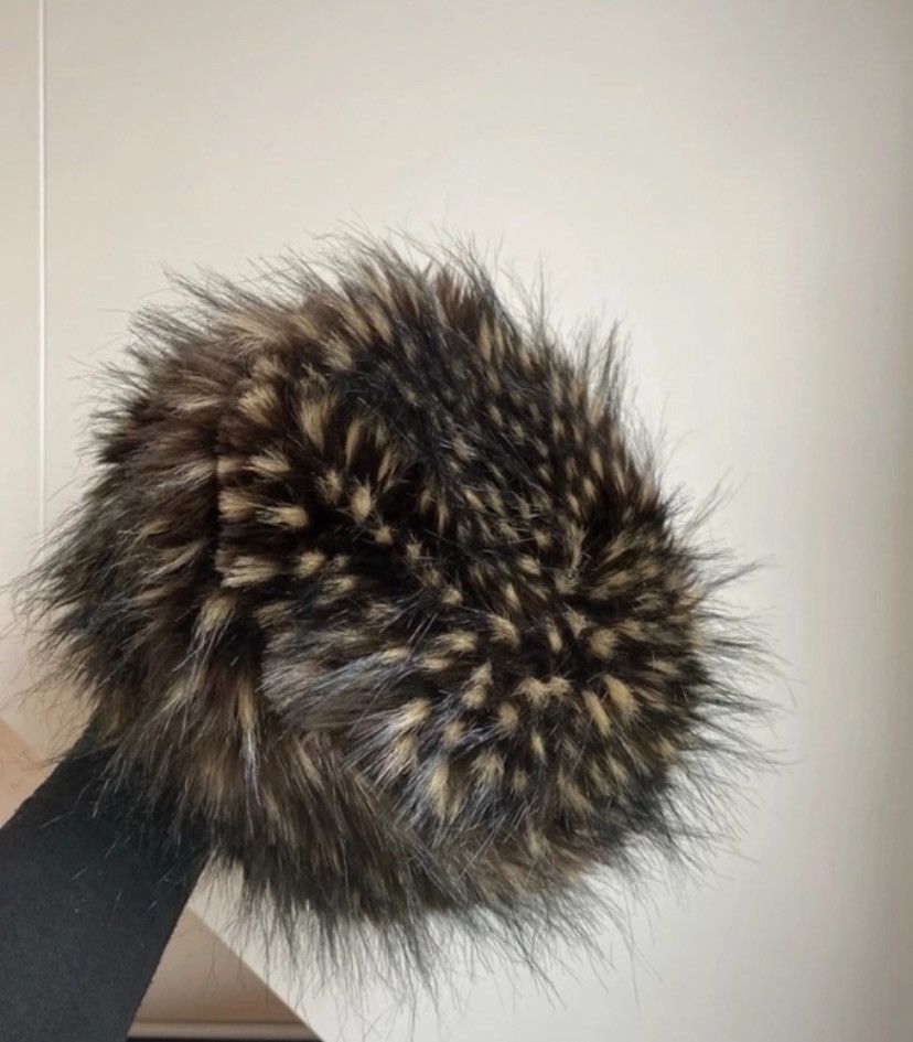 Other Vintage Faux Fur Hat by Vroom & Dreesmann – Russian-Inspired Size ONE SIZE - 2 Thumbnail