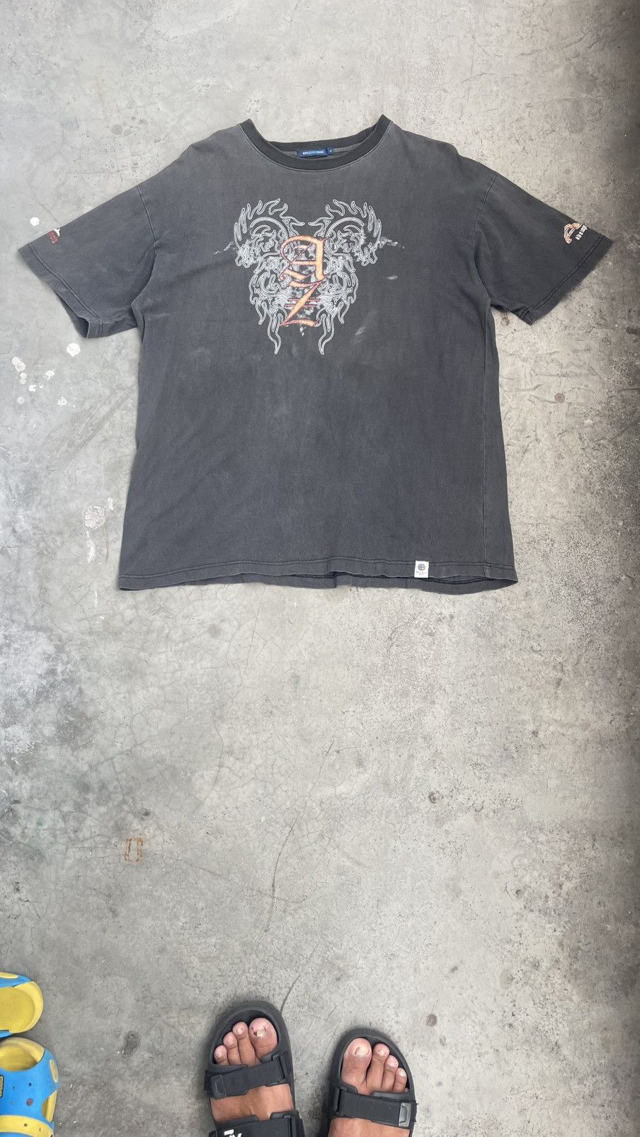Japanese Brand Vintage Y2k sun faded Tshirt Size US L / EU 52-54 / 3 - 2 Thumbnail