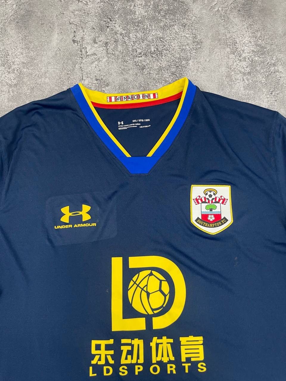 Under Armour Under Armour Men 2019/20 Football Shirt Jersey Size 3XLarge Size US XXL / EU 58 / 5 - 2 Thumbnail