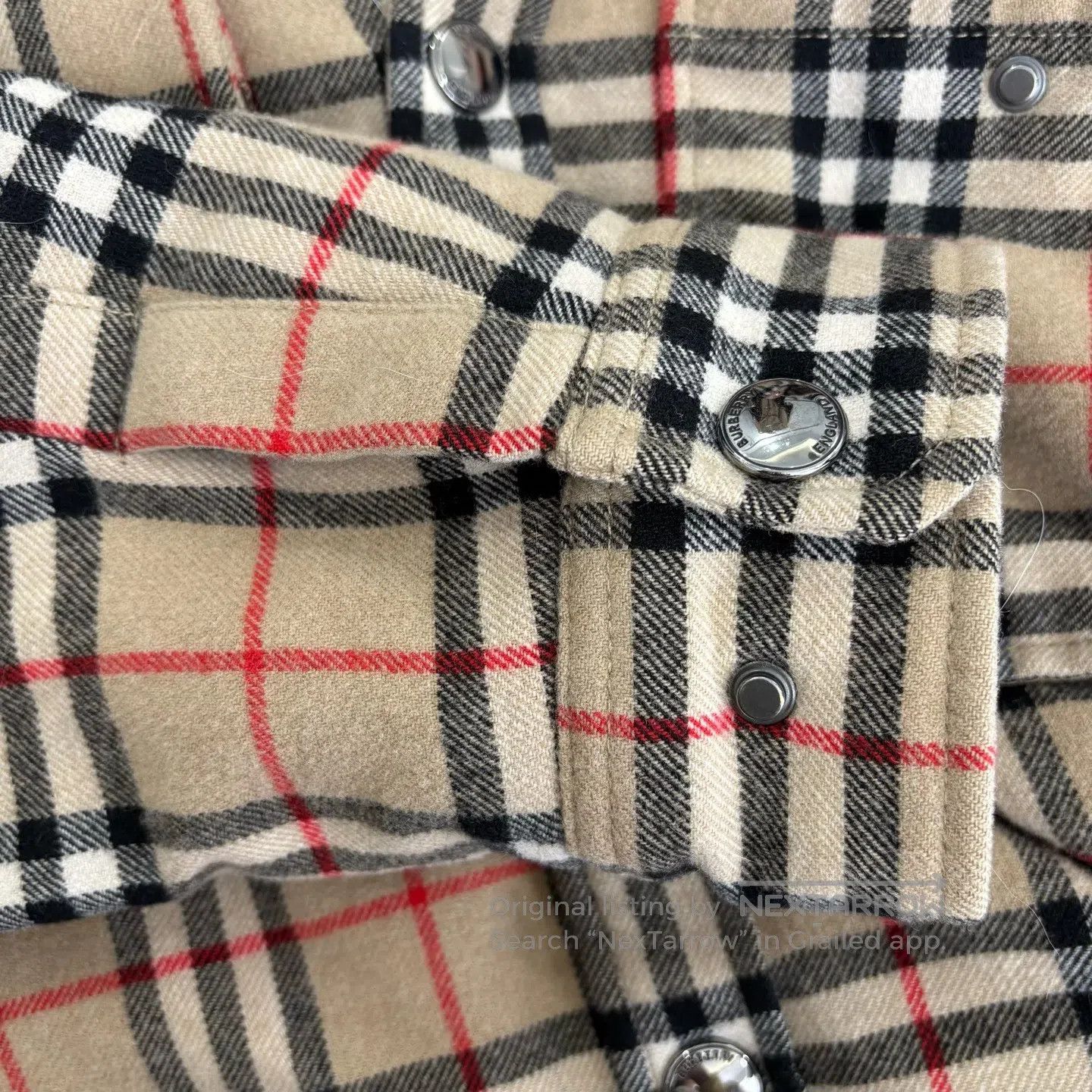 Burberry Burberry Classic khaki checkered lamb wool jacket Size US M / EU 48-50 / 2 - 8 Thumbnail