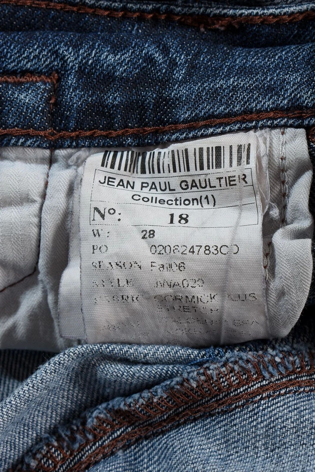 Jean Paul Gaultier Women's Jean Paul Gaultier Fall 06 Distressed Jeans W28 L31 Size 28" / US 6 / IT 42 - 4 Thumbnail