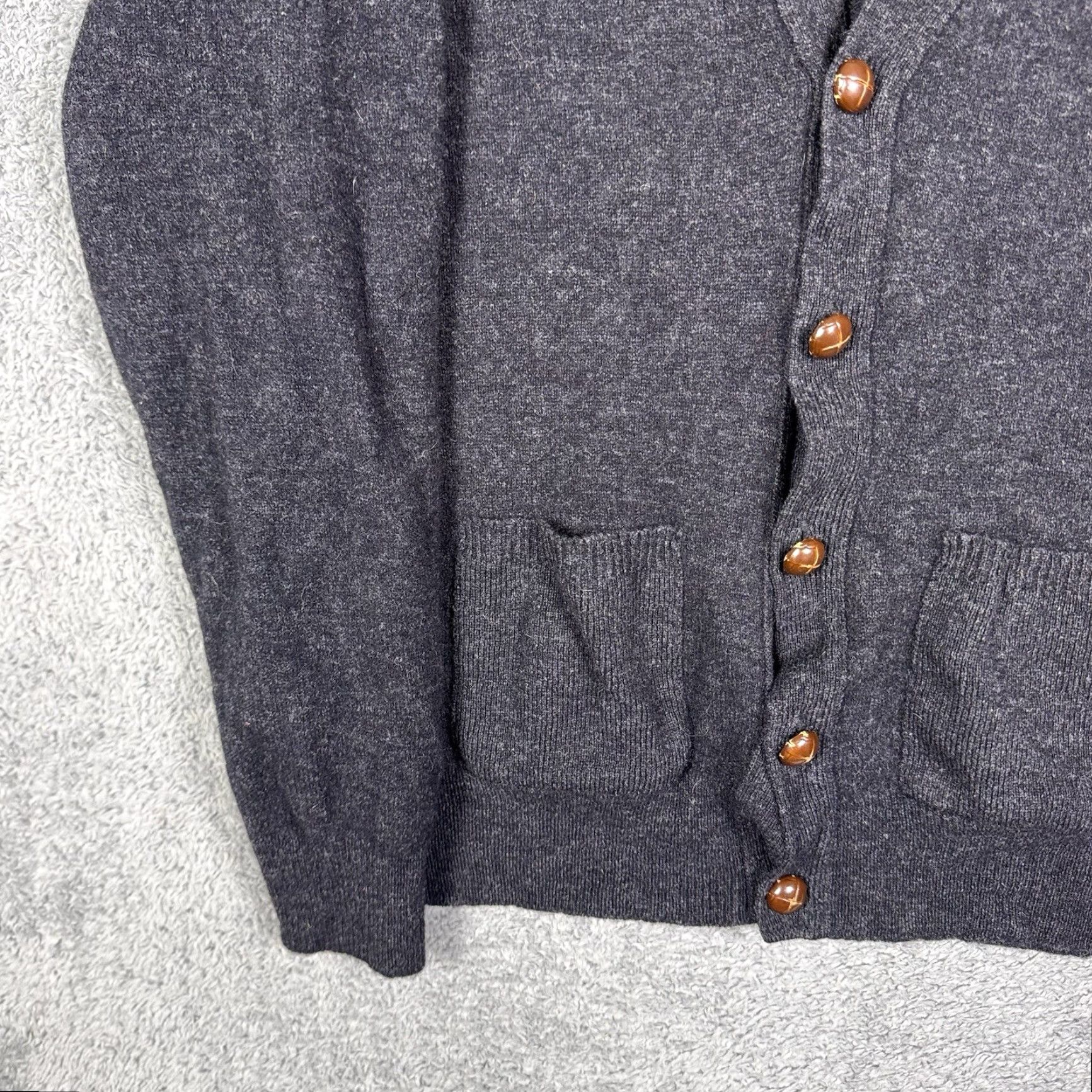 Vintage VINTAGE L.L. Bean Sweater Mens L Cardigan Lambs Wool Scotland 70s J697 Knit Wool Gray Full Zip Pockets Size US L / EU 52-54 / 3 - 3 Thumbnail