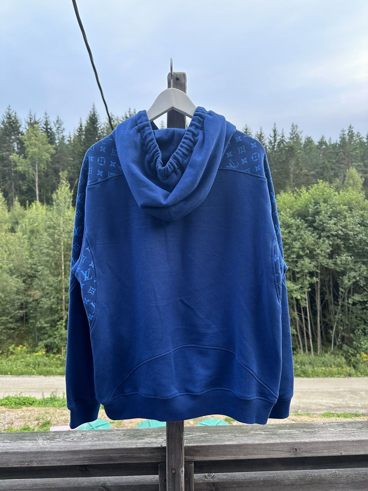 Louis Vuitton Louis Vuitton Monogram Circle Cut Hoodie Size US L / EU 52-54 / 3 - 2 Thumbnail