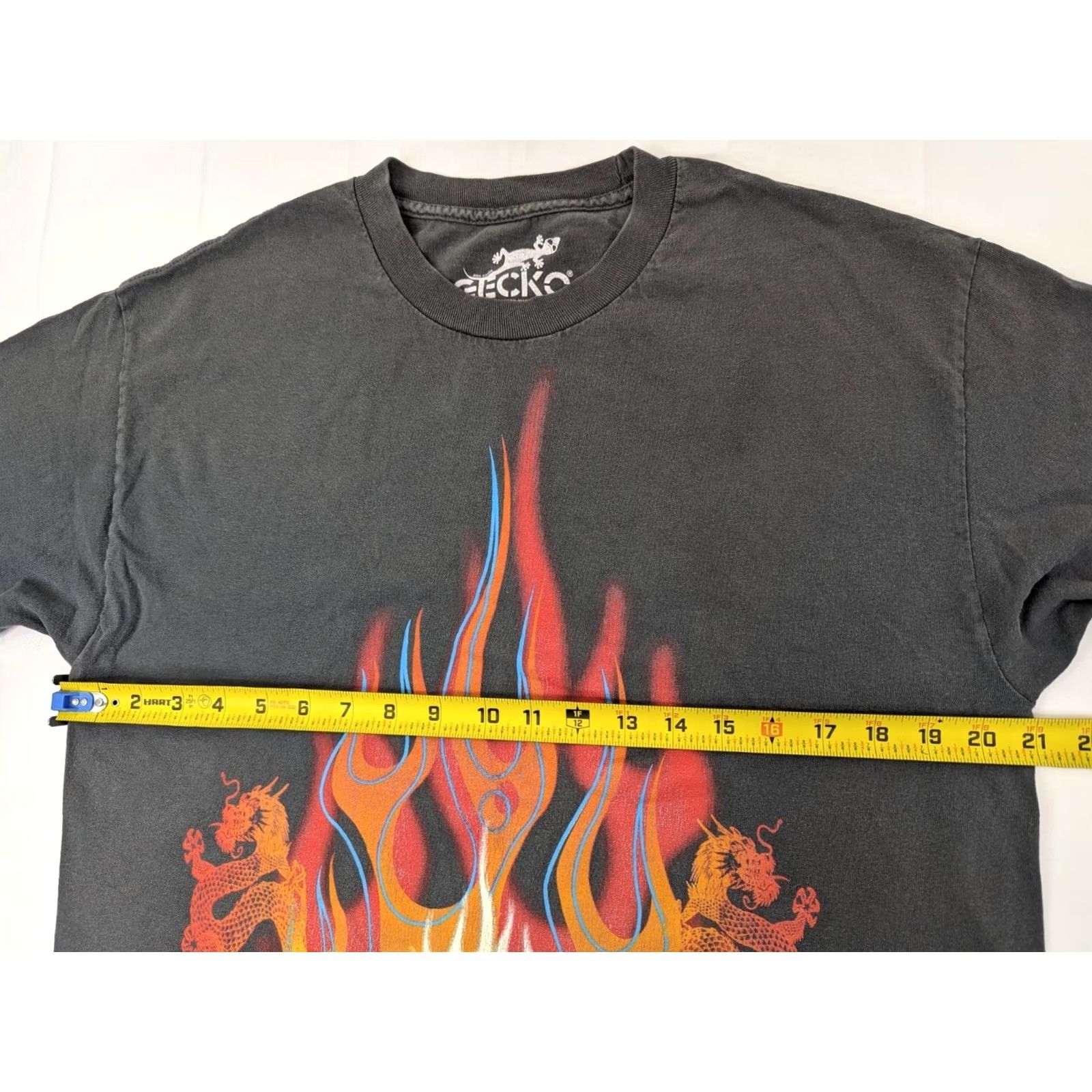 Vintage Gecko Skull Guitar Rock T-Shirt Mens L Gray Dragon Graphic Tee Music Band Size US L / EU 52-54 / 3 - 4 Thumbnail