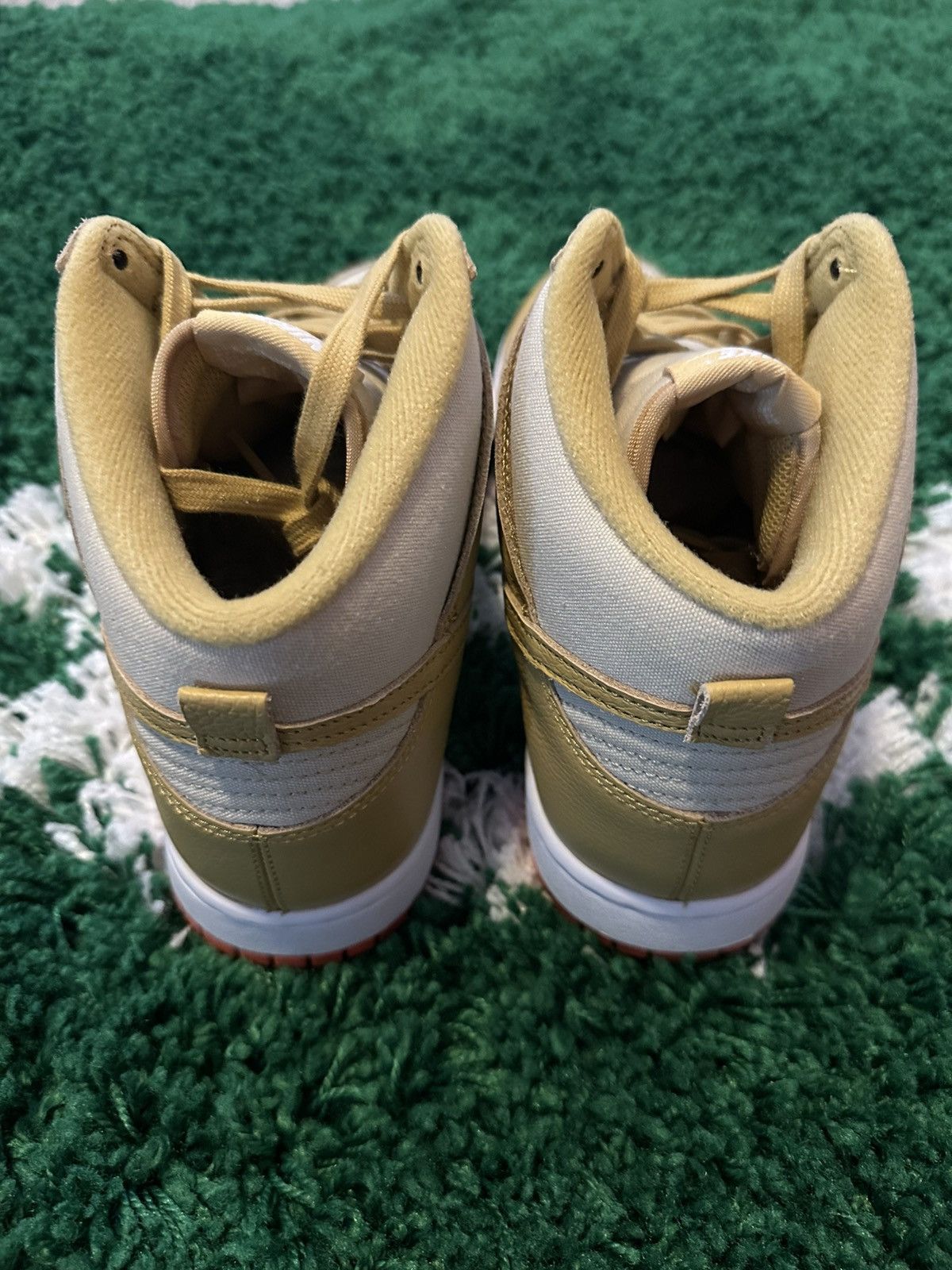 Nike Nike Dunk Hi PRM Gold Sneakers 11 Size US 11 / EU 44 - 5 Thumbnail