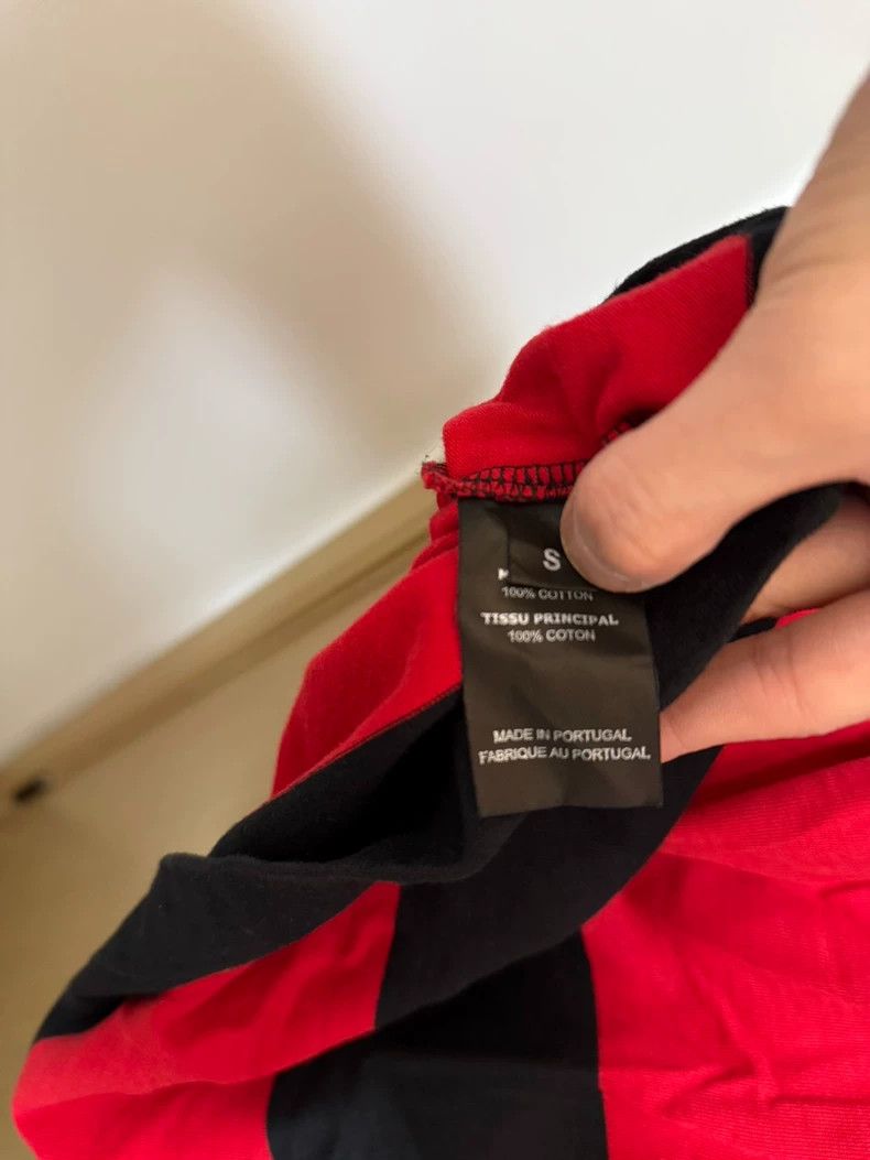 Vetements Vetements Black and red striped sweatshirt, size S, OS fit Size US S / EU 44-46 / 1 - 3 Thumbnail