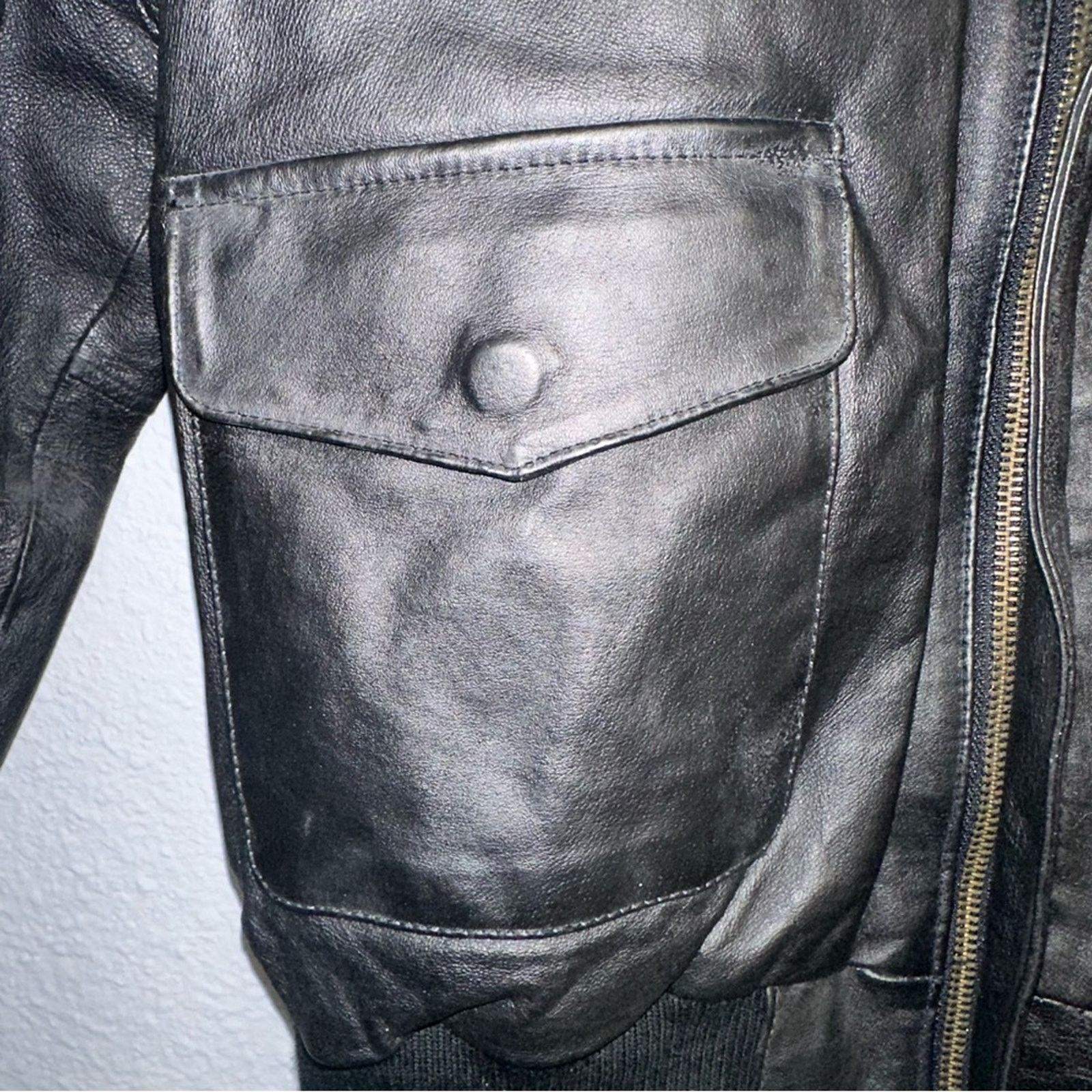 Men’s Burks Bay black Leather Jacket sz L Drilling Logo