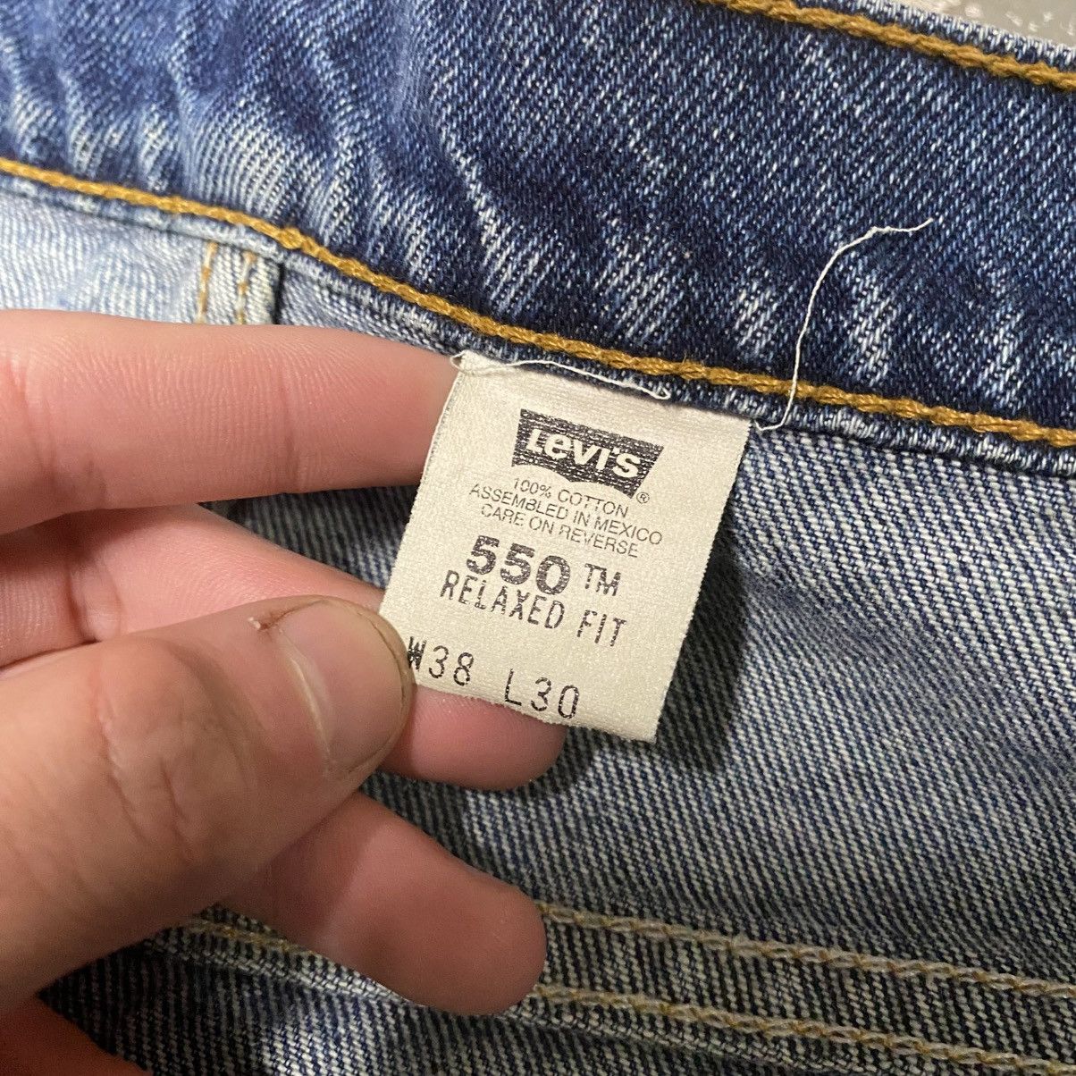 Japanese Brand × Levi's × Vintage Vintage Levi’s 550 Relaxed Fit Blue Denim Jeans 90s Size US 37 - 3 Thumbnail