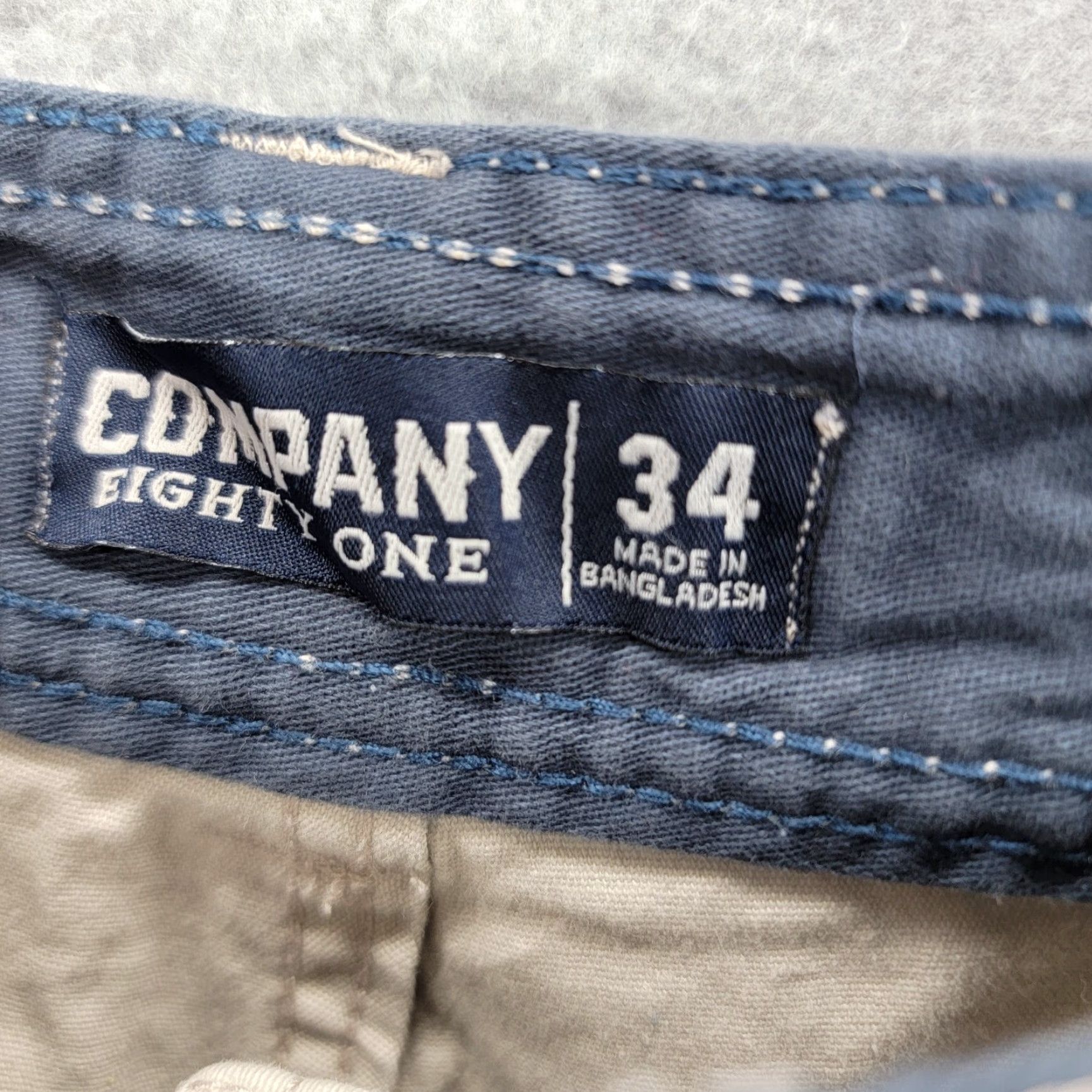 Vintage Company Eighty One shorts Cargo Chino Zip Fly Men's 34 White Cotton Blend 5-Pocket Regular Vintage No N/A Size US 32 / EU 48 - 6 Thumbnail