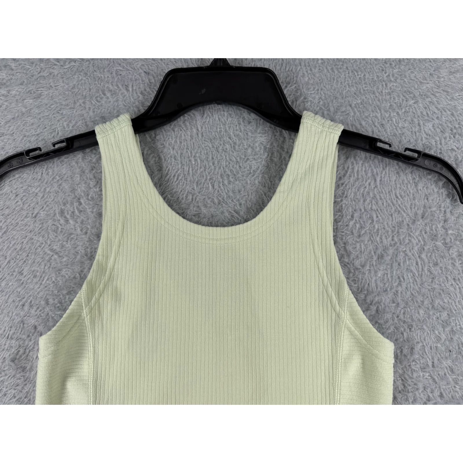 Lululemon Lululemon Shirt Women Cropped Tank Top Green Ribbed Softstreme Polyester 2 W1EDF Size XS / US 0-2 / IT 36-38 - 4 Thumbnail
