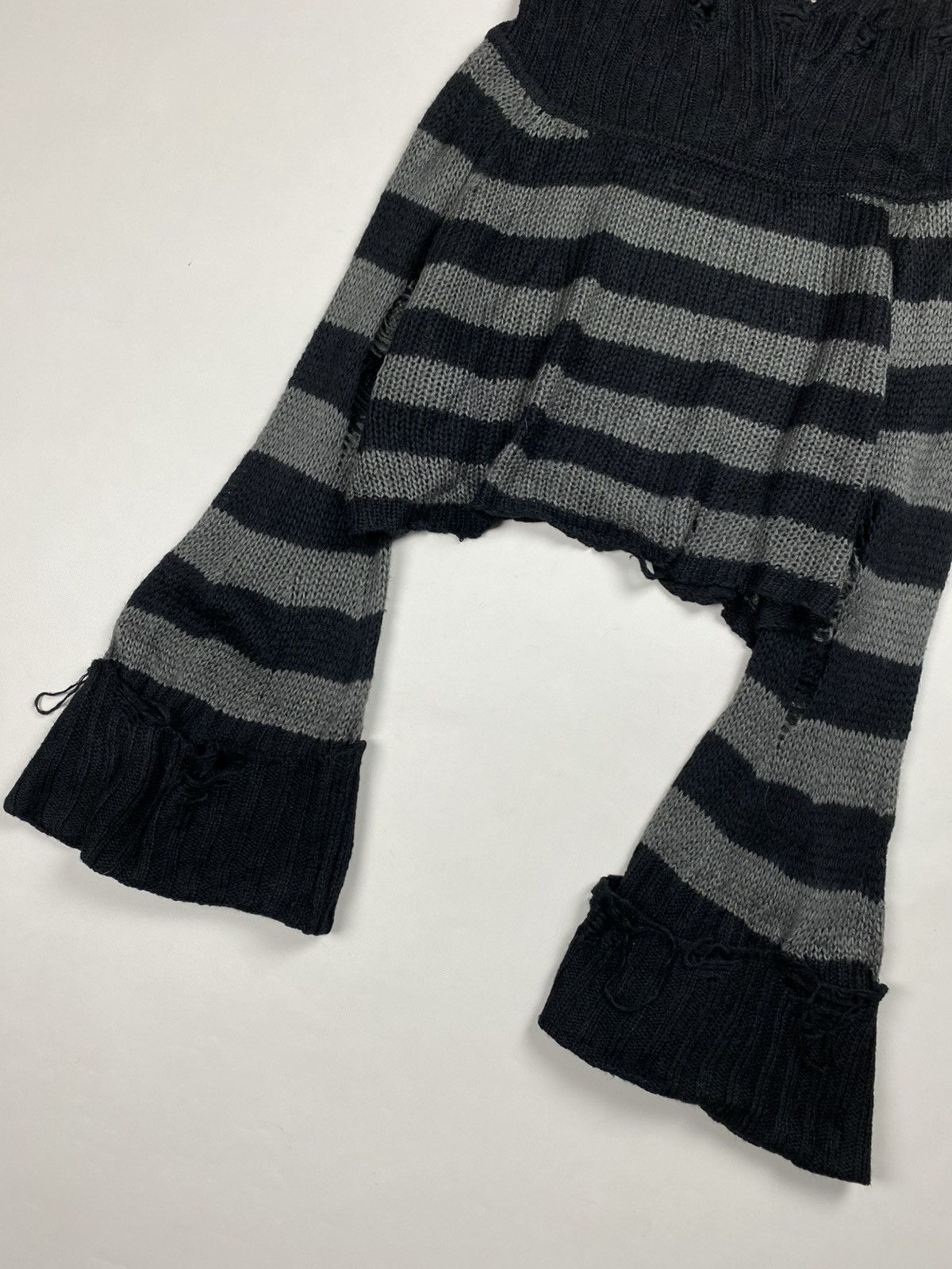 Killstar Killstar Ladies Y2K Distressed High Neck Sweater Pullover Size 4XL / US 24-26 - 6 Thumbnail