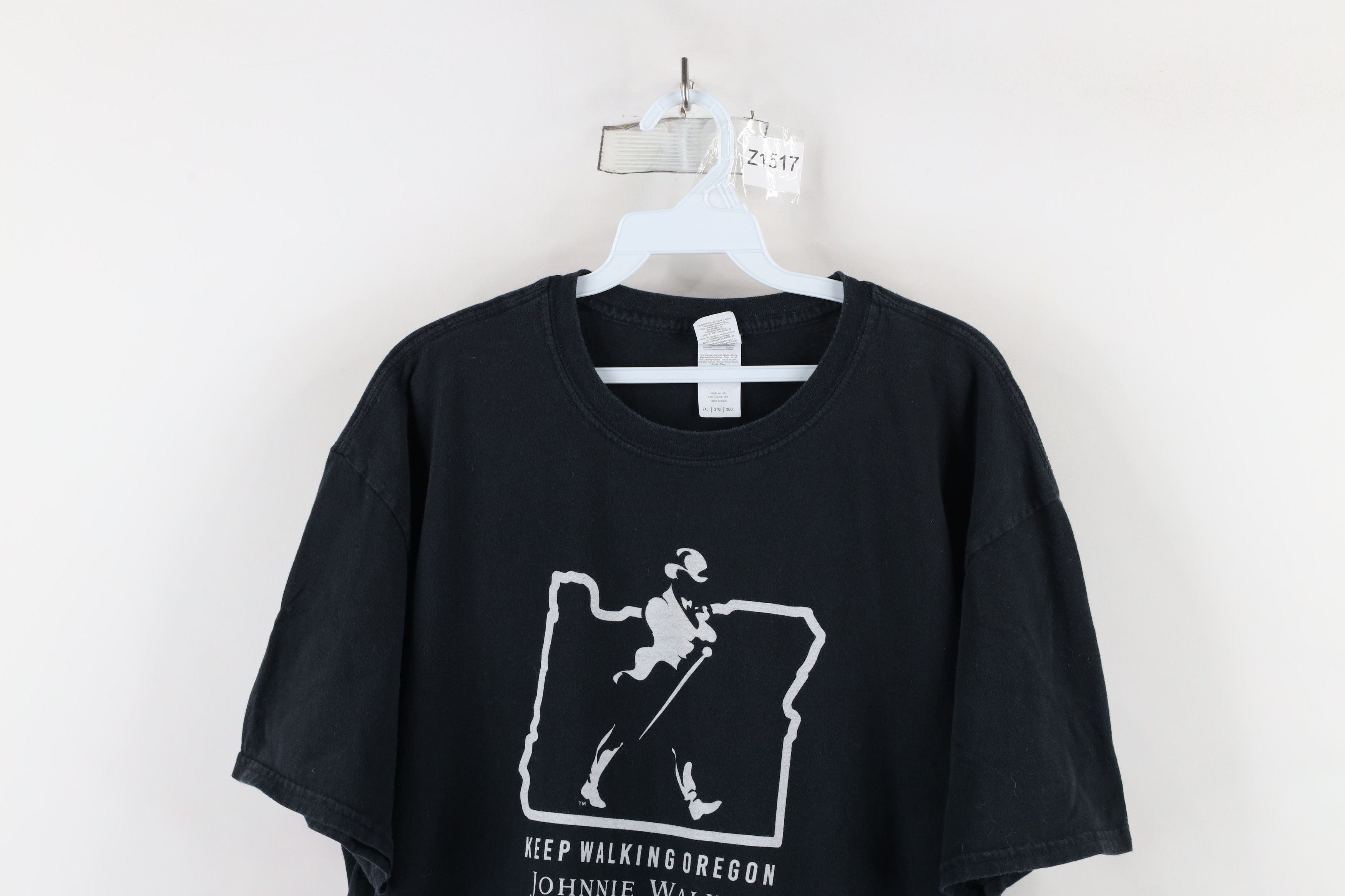 Vintage Johnnie Walker Spell Out Keep Walking Oregon Whiskey T-Shirt Size US XXL / EU 58 / 5 - 2 Thumbnail