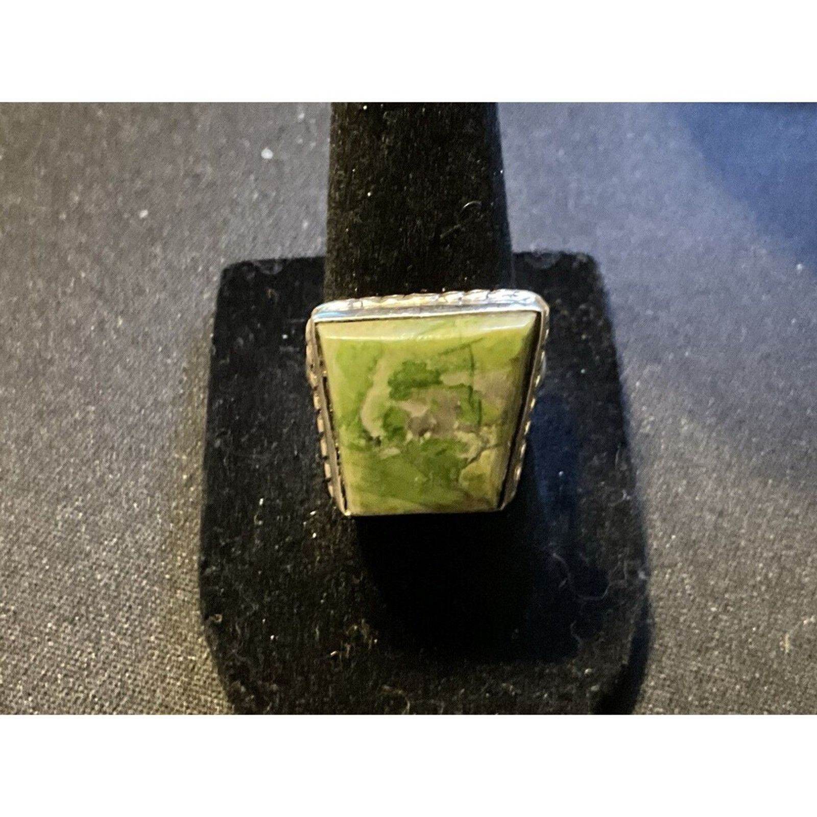 Other 925 Silver Chrysoprase Asymetrical Ring Size 8 Size ONE SIZE - 2 Thumbnail