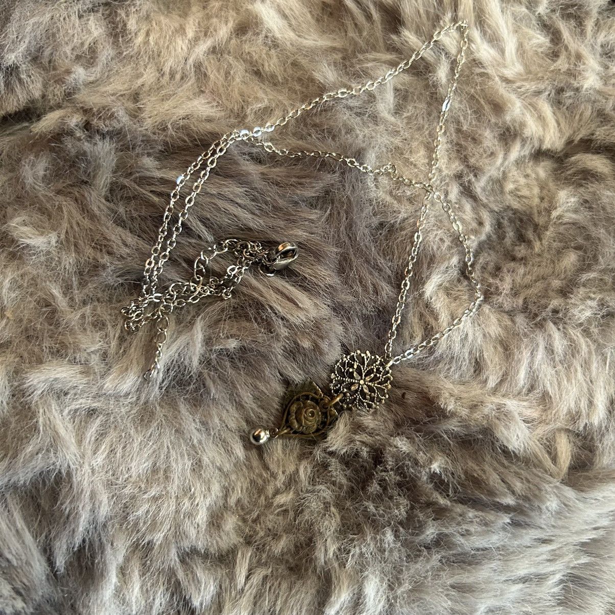 Vintage Vintage layered chandelier pendant on chain necklace Size ONE SIZE - 8 Thumbnail