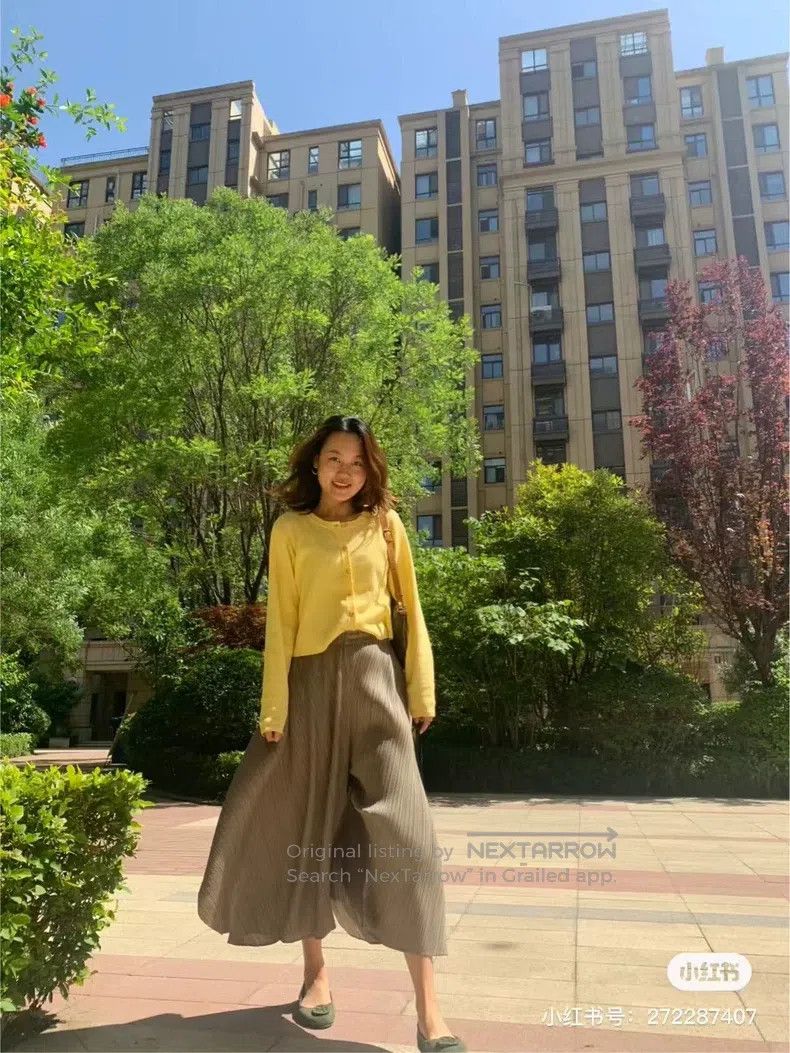 Issey Miyake Issey Miyake size:3 Moonlight Gold Disc Pants Size 22" - 1 Thumbnail