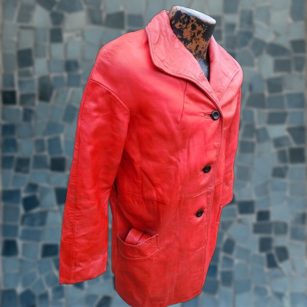 Vintage VINTAGE Annshire Red Leather Coat Jacket ILGWU Leather Coat Jacket Women's Medium Red 1970s 1980s Union Made Casual Everyday Mens Girls Womens Size M / US 6-8 / IT 42-44 - 1 Thumbnail