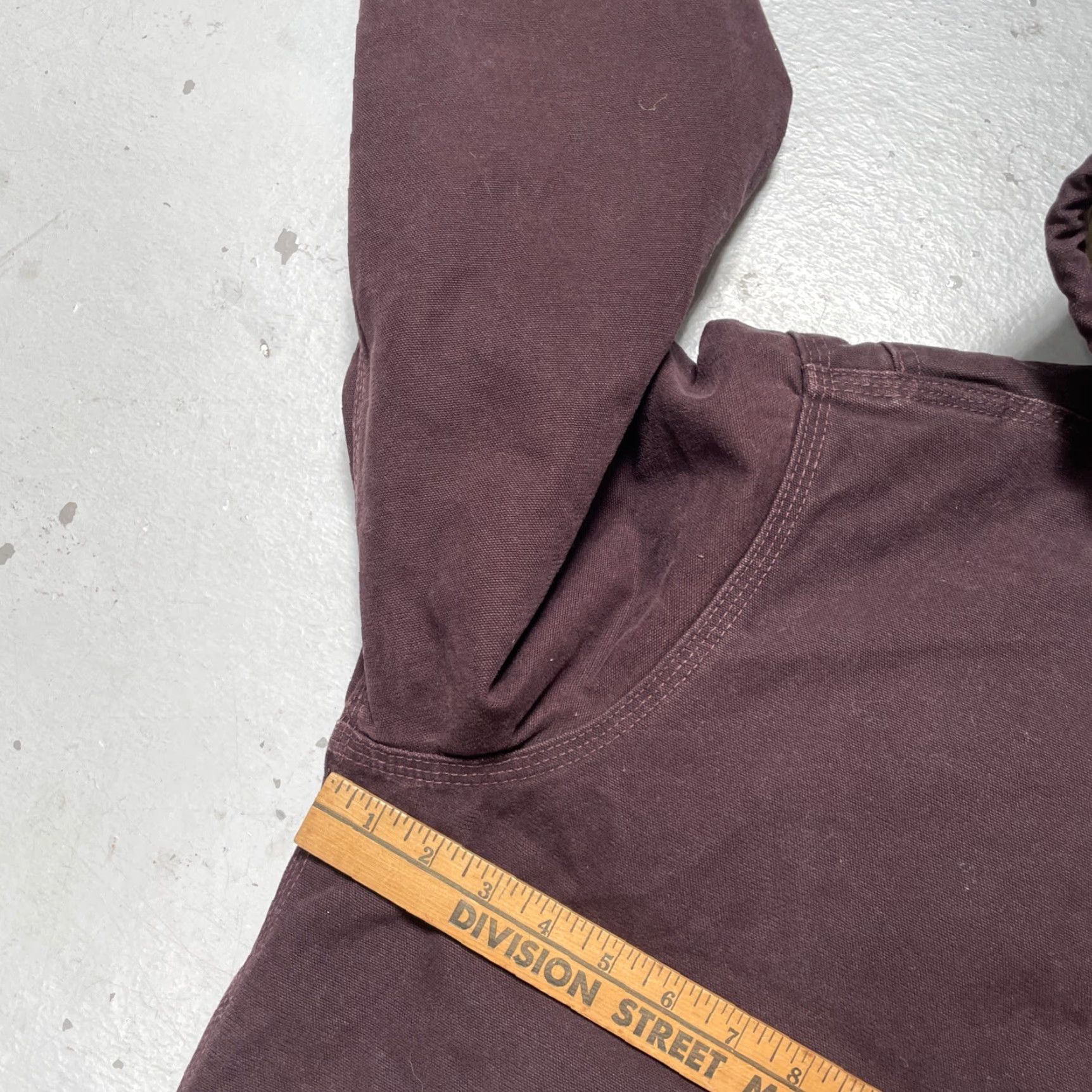 Carhartt VINTAGE Carhartt Jacket Hooded Bomber WJ141 Deep Wine Duck Canvas Sherpa Women's XL Size XL / US 12-14 / IT 48-50 - 2 Thumbnail