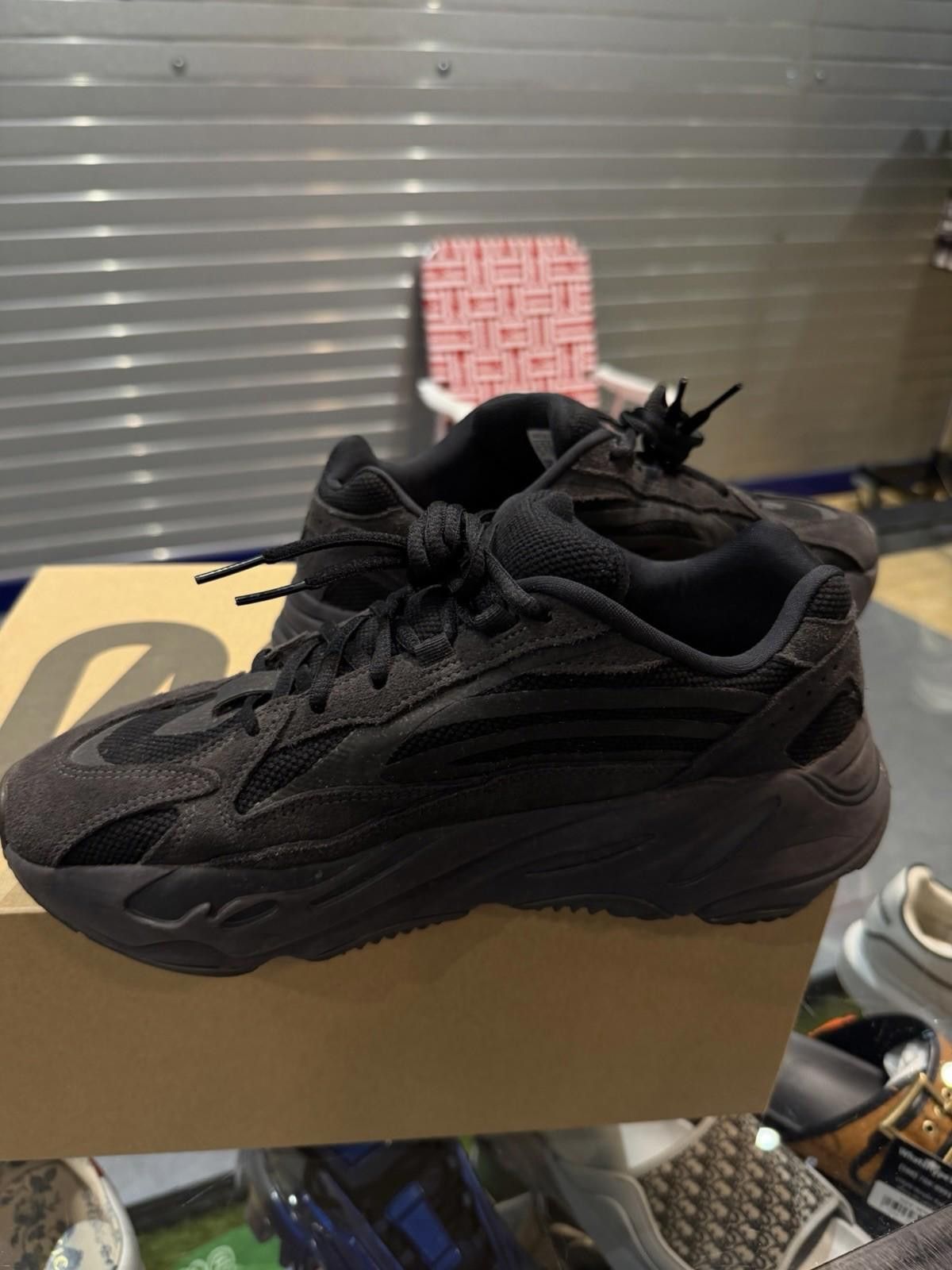 Adidas Yeezy Boost 700 V2 Vanta (FU6684) Size 8.5 100% Authentic Size US 8.5 / EU 41-42 - 12 Thumbnail