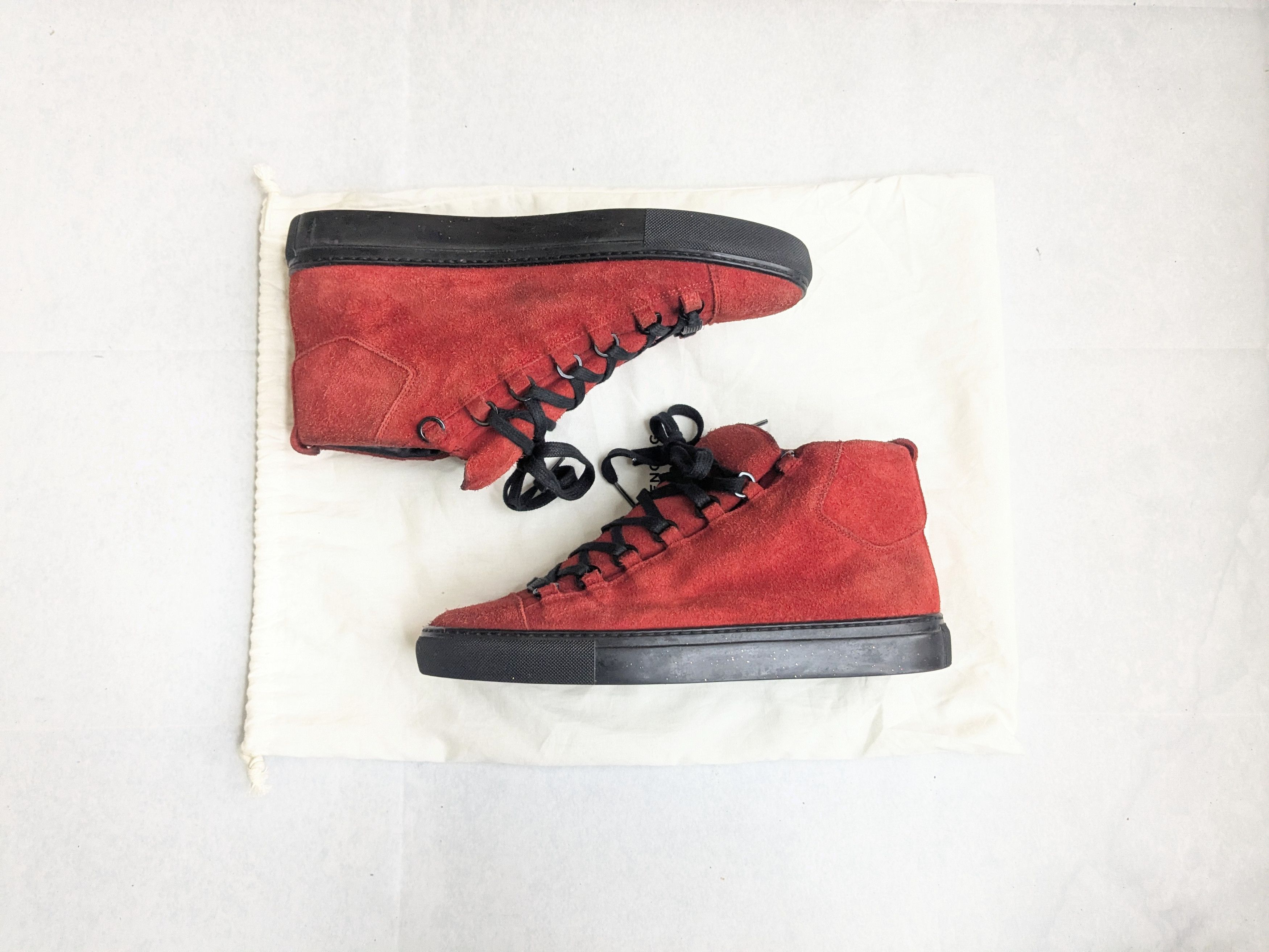 Balenciaga Balenciaga Arena Red Suede 10 High Tops Black Size US 10 / EU 43 - 1 Thumbnail