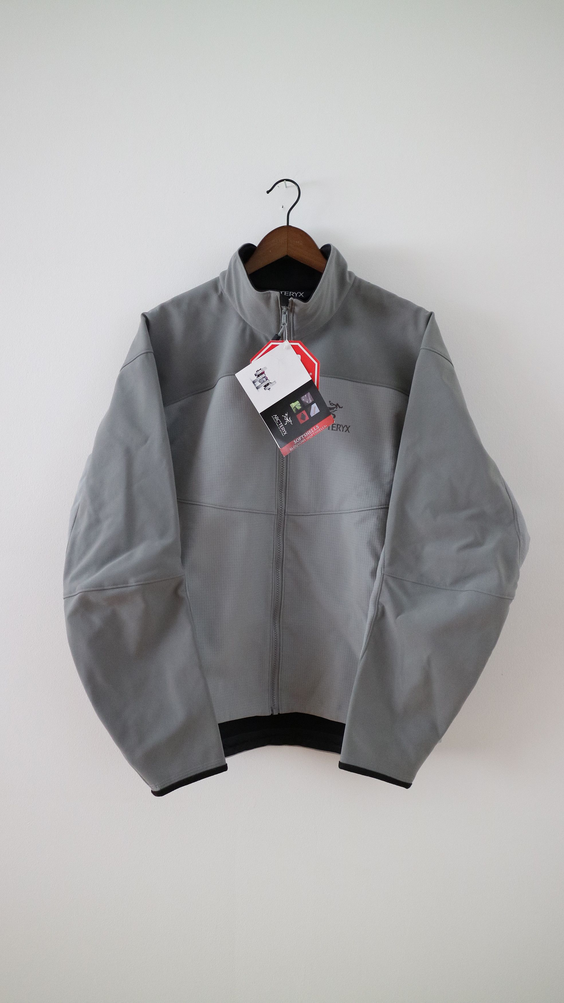 Arc'teryx BNWT Arc'teryx 2004 Sigma AR Size US L / EU 52-54 / 3 - 1 Thumbnail