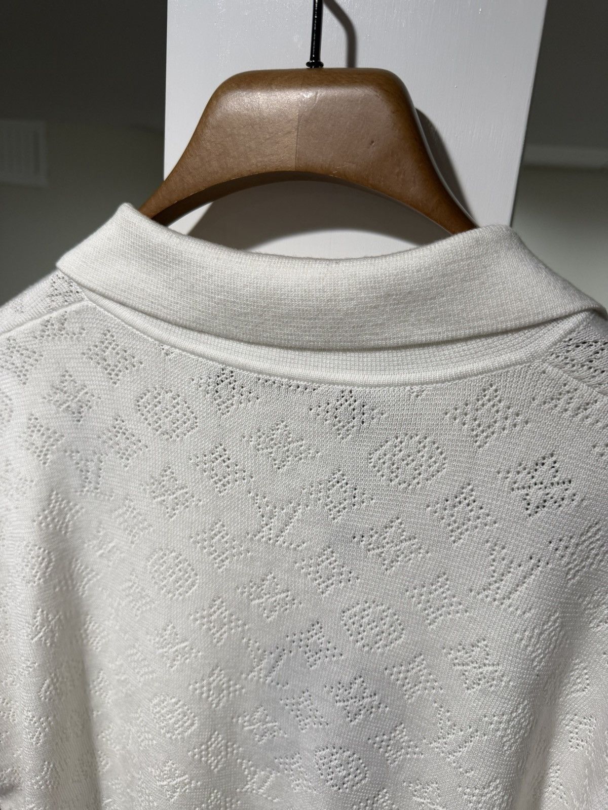 Louis Vuitton Louis Vuitton Monogram Pointelle White Short-Sleeved Shirt Size US XS / EU 42 / 0 - 5 Thumbnail