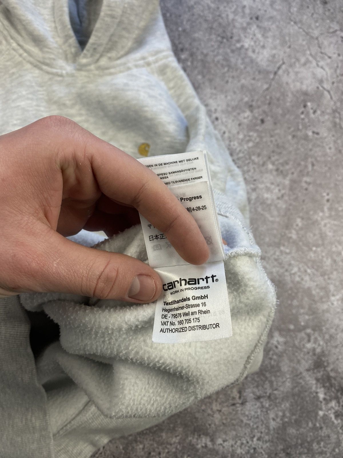Carhartt × Vintage Vintage Carhartt Y2K light gray tight hoodie baggy Stretwear Size US S / EU 44-46 / 1 - 7 Thumbnail