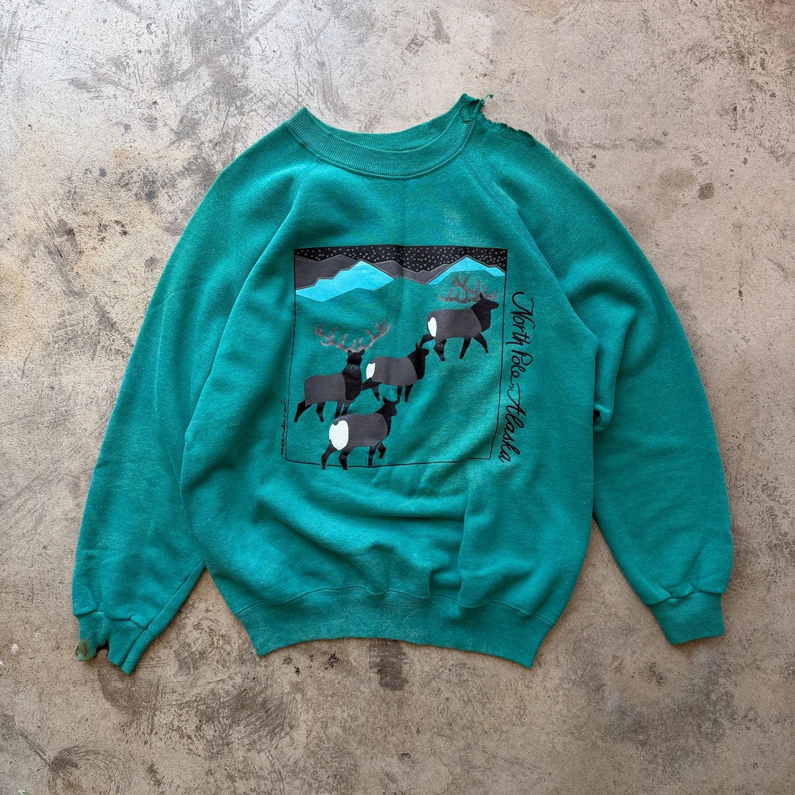 Other 90s thrashed sun faded North Pole Alaska Caribou Sweatshirt Size M / US 6-8 / IT 42-44 - 1 Thumbnail