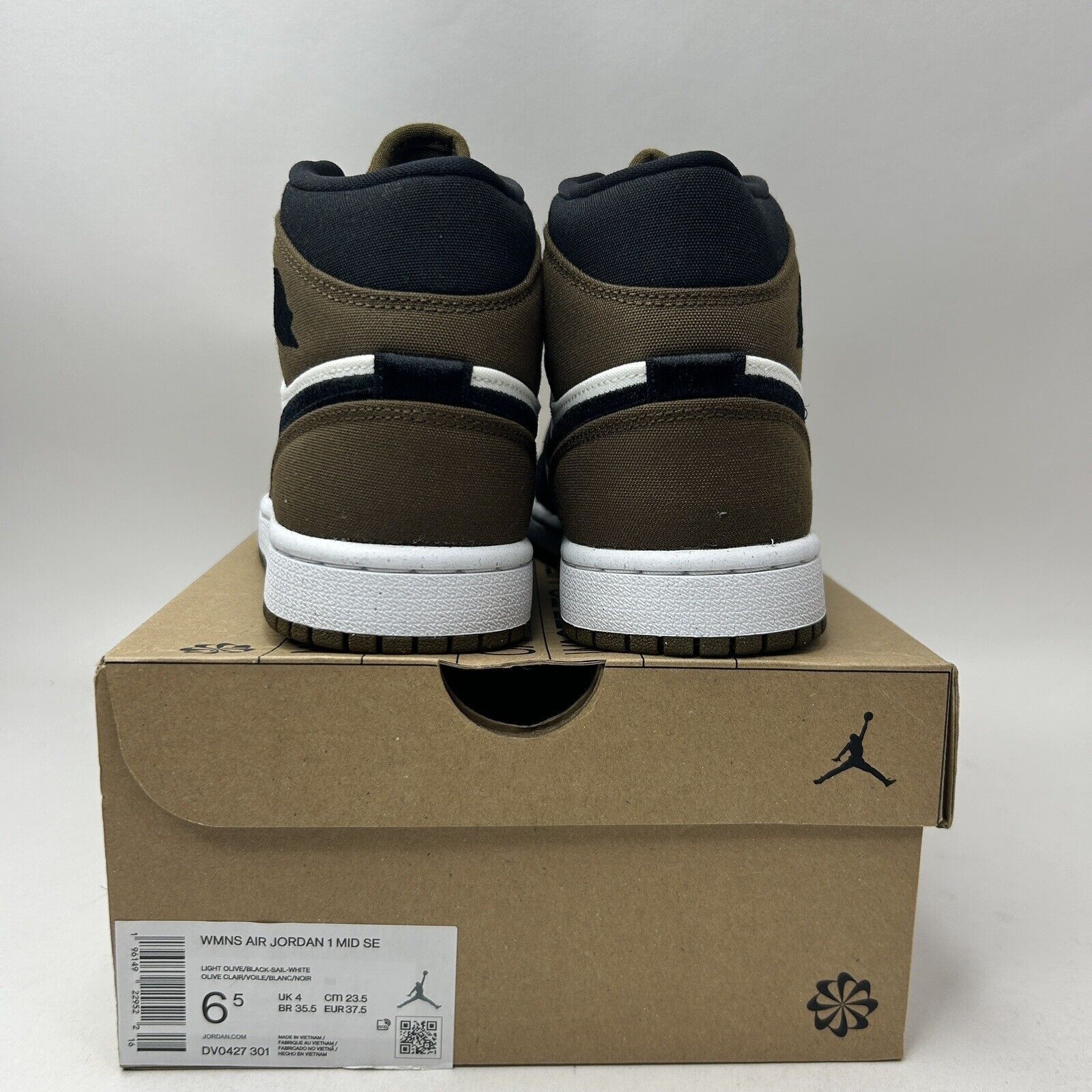 Nike Nike Shoes Air Jordan 1 Mid SE WMNS Retro "Olive Toe" 2023 Size US 6.5 / IT 36.5 - 4 Thumbnail