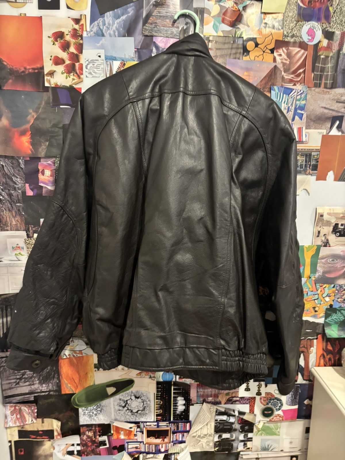 Members Only Vintage 80s Members Only Black Leather Jacket Size L Size US L / EU 52-54 / 3 - 3 Thumbnail
