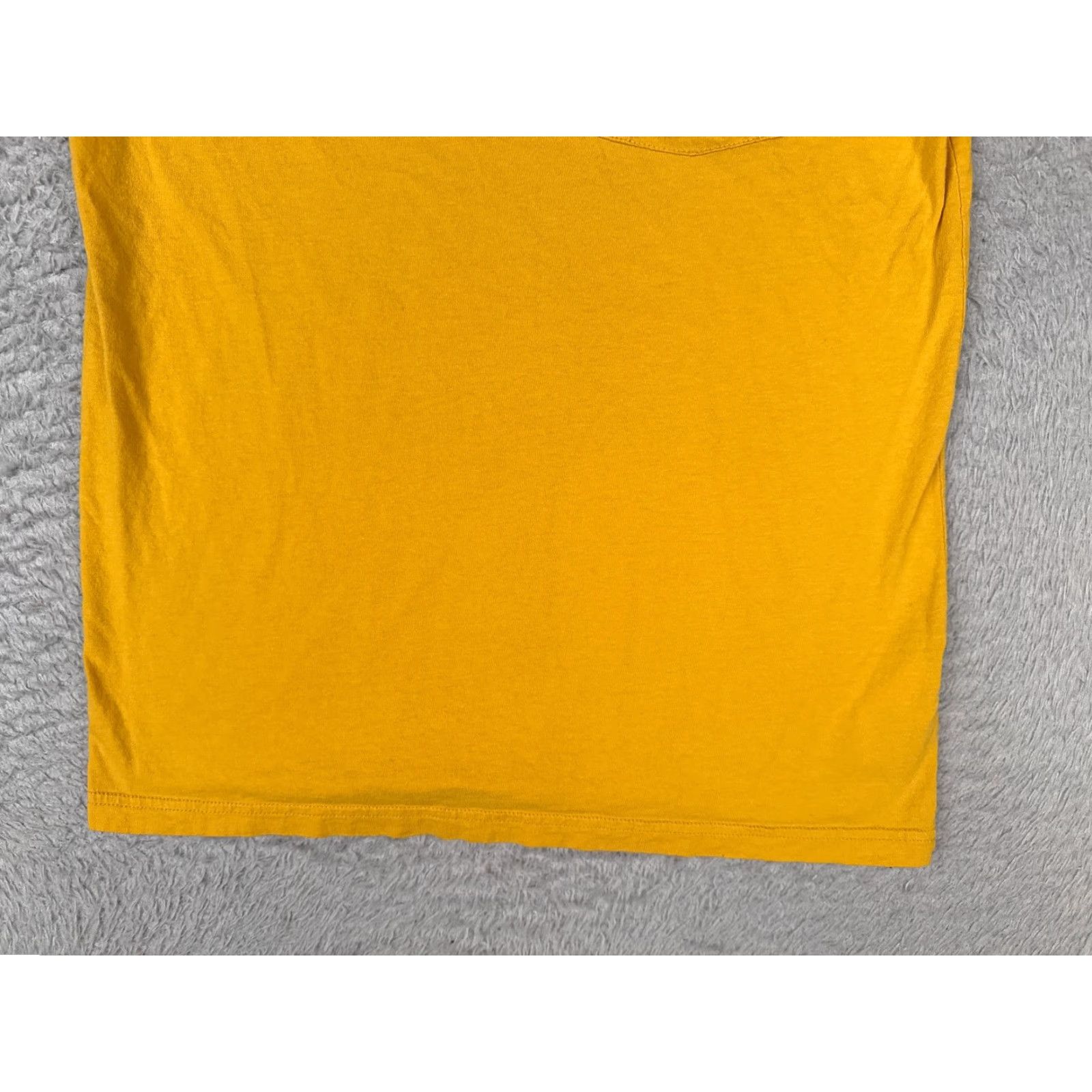 Patagonia Patagonia Shirt Men Small Yellow Short Sleeve Crew Neck Cotton Pocket Slim Fit Size US S / EU 44-46 / 1 - 5 Thumbnail