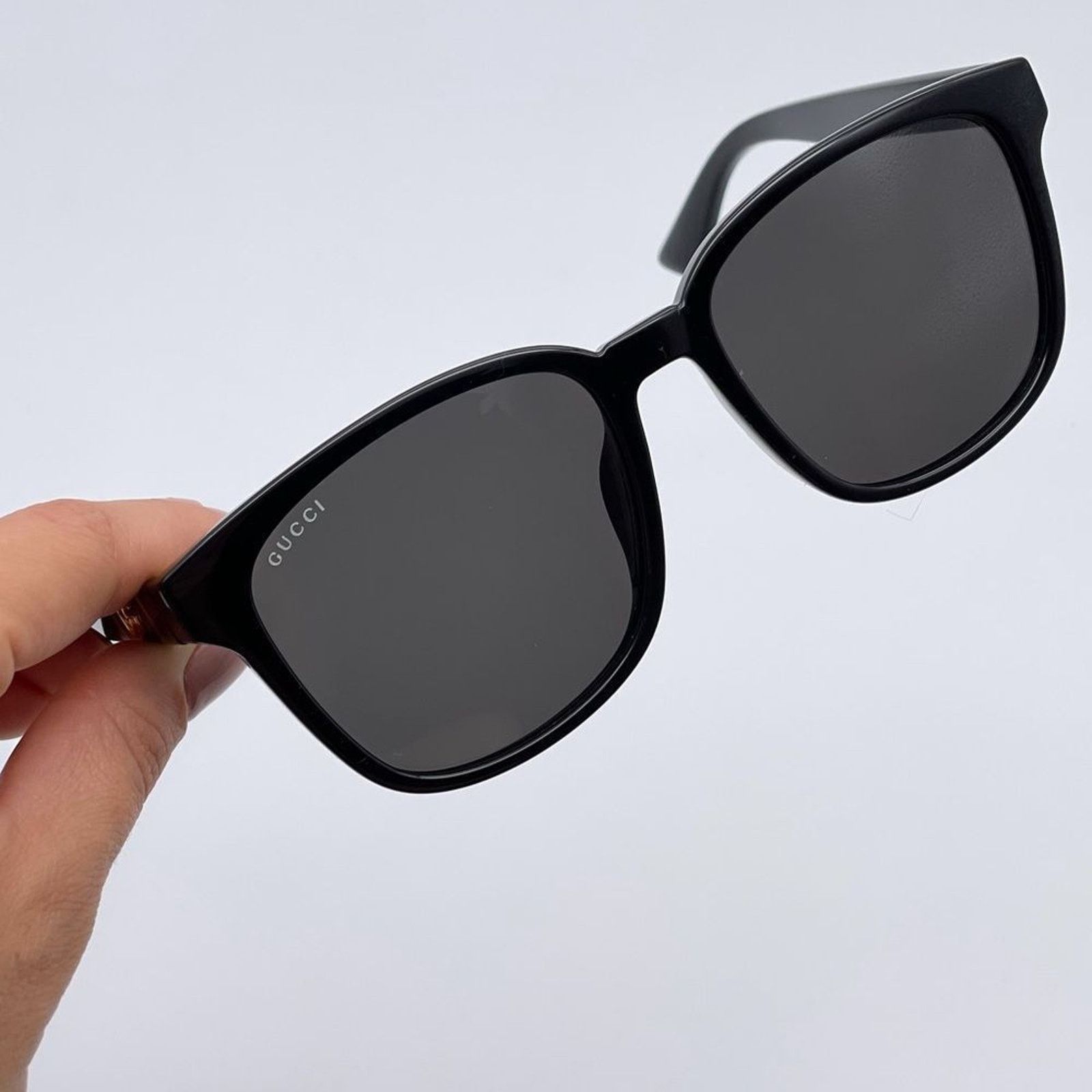 Gucci BRAND NEW GUCCI GG0637SK 001 Black Grey Unisex Sunglasses Size ONE SIZE - 6 Thumbnail