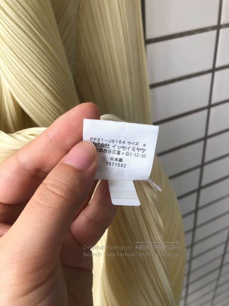 Issey Miyake Issey Miyake Beige Pleated Cardigan Size M / US 6-8 / IT 42-44 - 3 Thumbnail