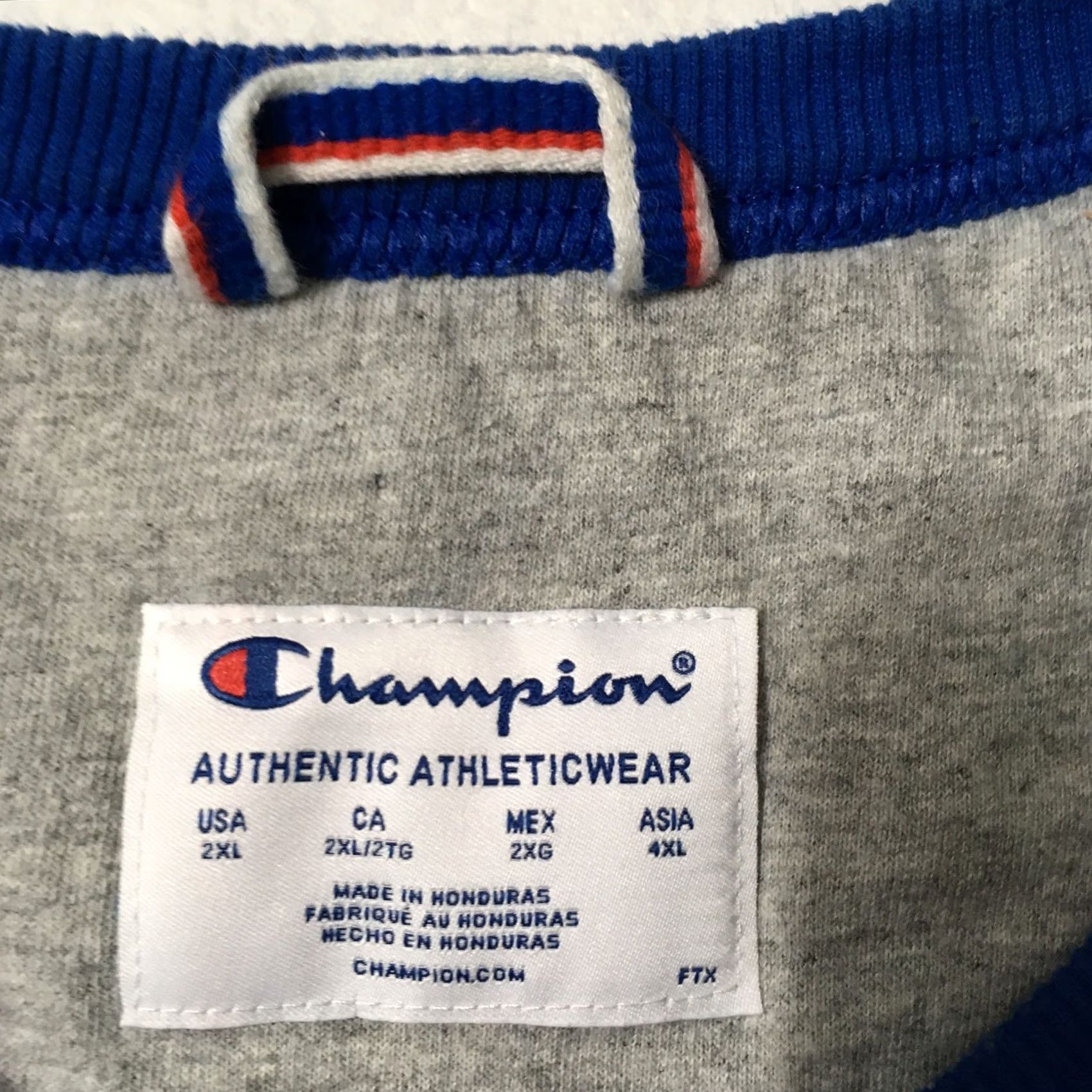 Champion VINTAGE Champion Sweatshirt Mens 2XL Blue Logo Athletic Wear 90s VTG Pullover Crew Neck Long Sleeve Size US XXL / EU 58 / 5 - 3 Thumbnail