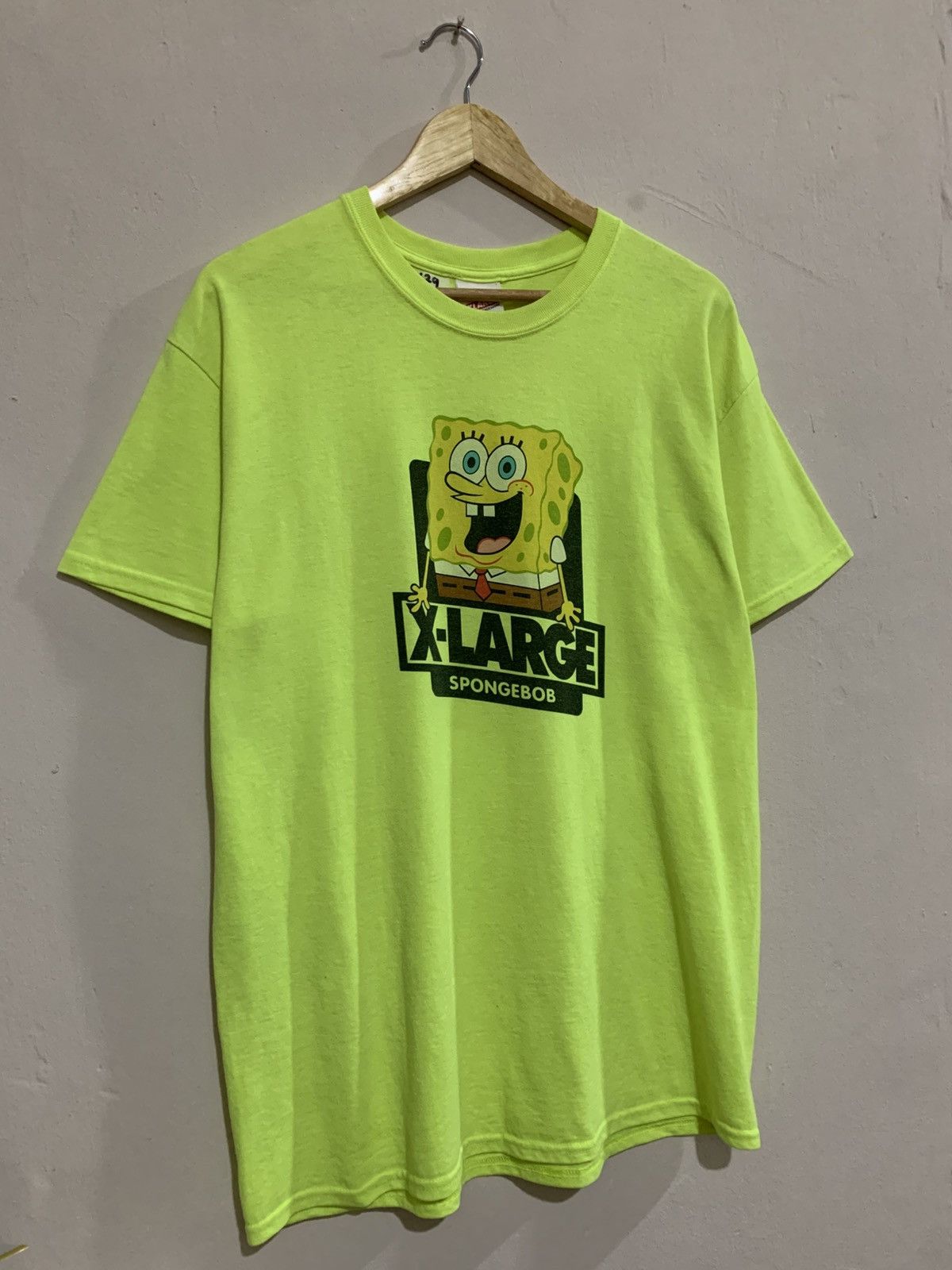 Xlarge X-Large ❌ Spongebob tee shirt Size US L / EU 52-54 / 3 - 2 Thumbnail