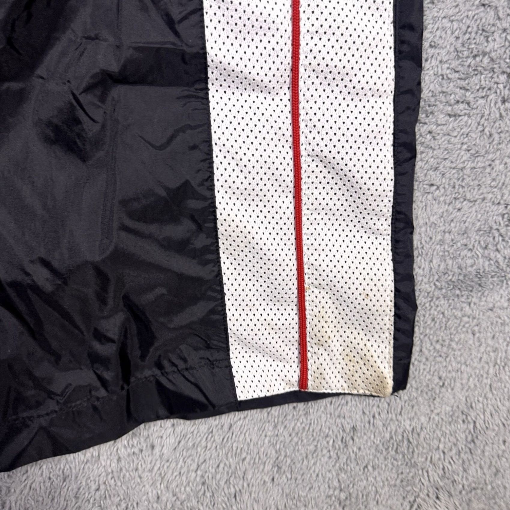 Nike Keywords: "90s Track Pants," "Vintage Nike," "2XL," "Warmup Sweatpant," "Baggy," "Tearaway," "Black" directly address the item’S style and size Size US 39 - 3 Thumbnail