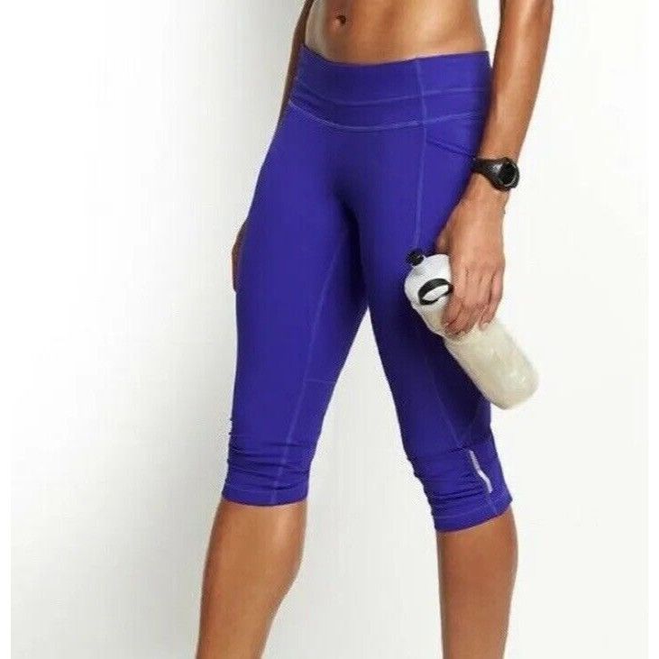 Athleta Athleta Dobby Be Free Knickers Blue Capri Blue Compression L Size 24" / US 00 / IT 34 - 1 Thumbnail