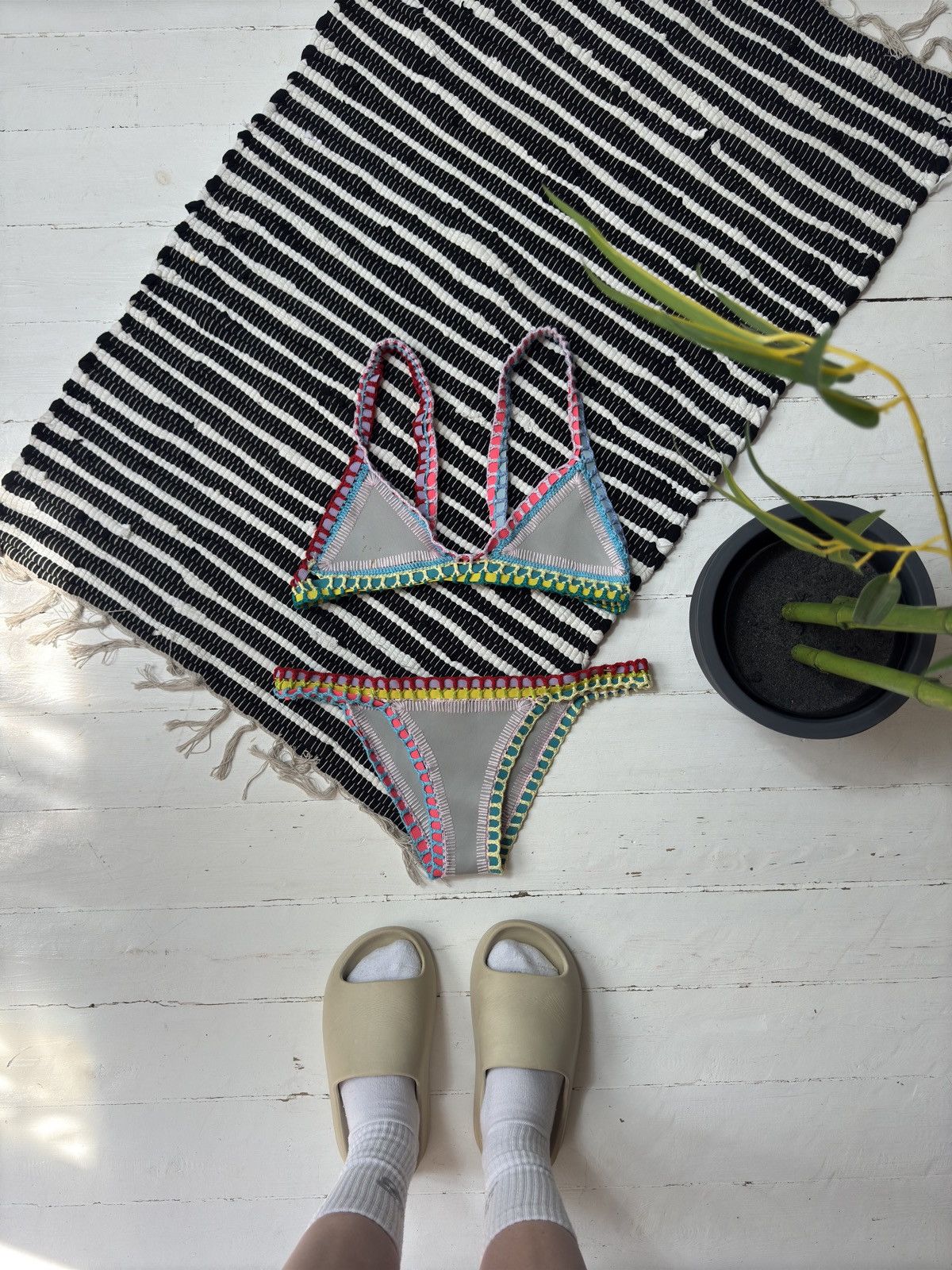 Vintage KIINI KNITTED 2000s BIKINI SET SWIMSUIT Size ONE SIZE - 1 Thumbnail