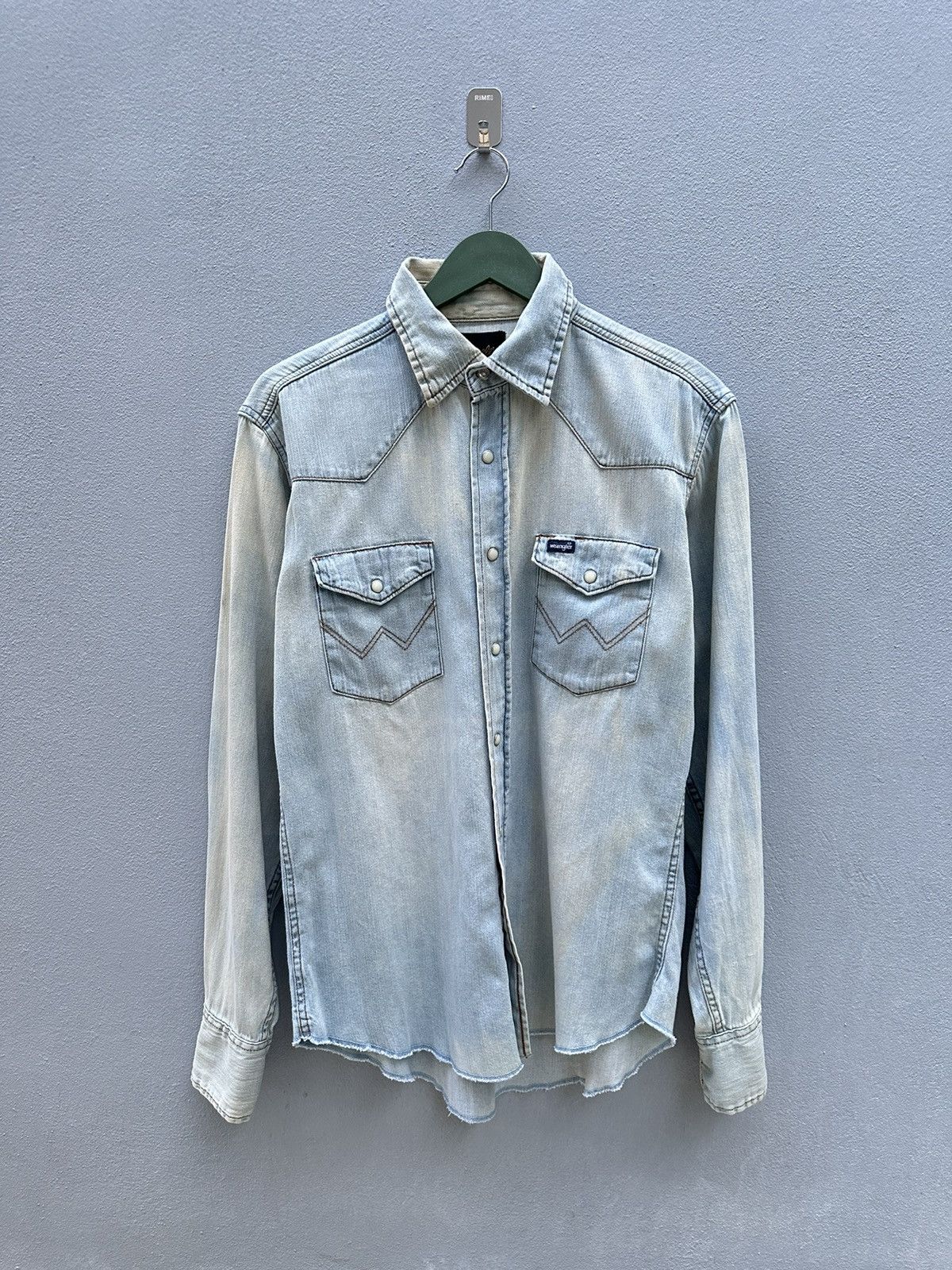 Vintage × Wrangler Vintage Western Wrangler Thrashed Shirt A140 Size US M / EU 48-50 / 2 - 1 Thumbnail