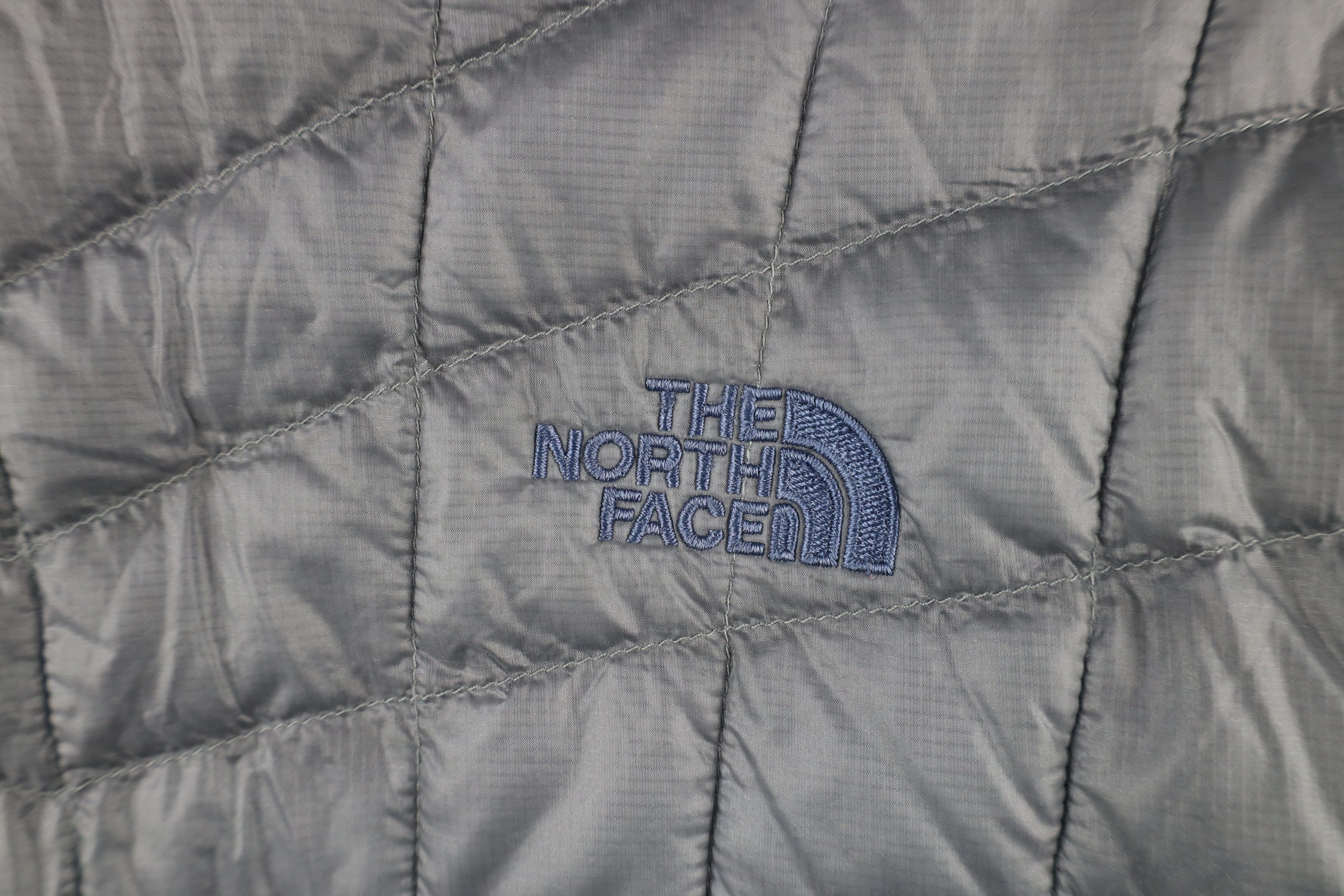 The North Face × Vintage The North Face Thermoball Eco Full Zip Puffer Jacket Gray Size XL / US 12-14 / IT 48-50 - 10 Thumbnail