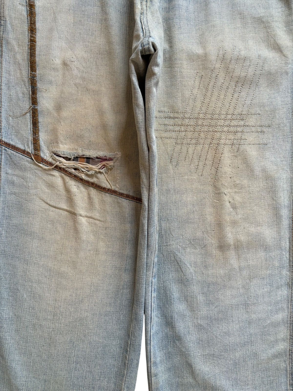 Japanese Brand Vintage Kno Betta Light Mud Wash Distressed Baggy Jeans Size US 32 / EU 48 - 5 Thumbnail