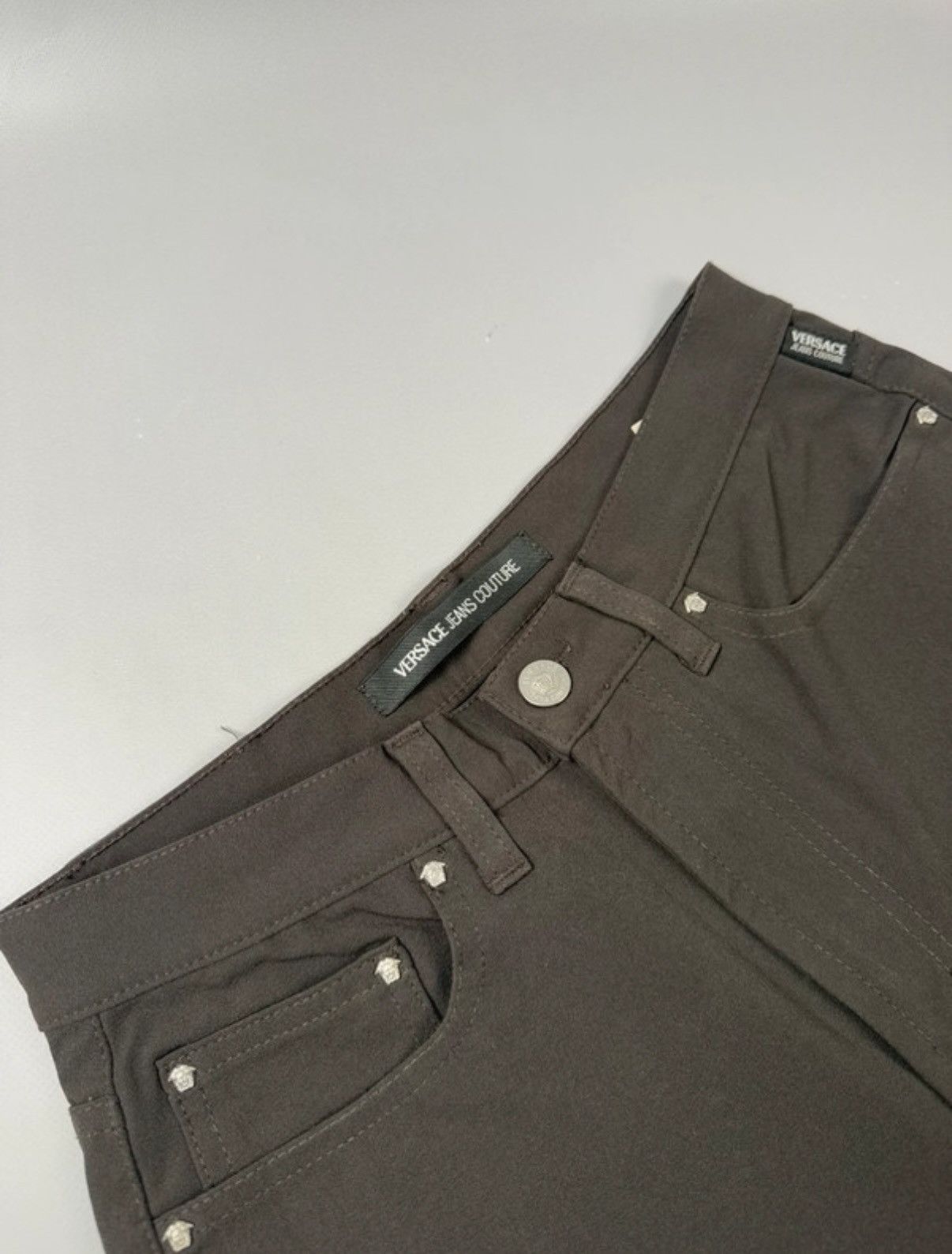 Versace Versace pants casual brown size w38 Size US 38 / EU 54 - 13 Thumbnail