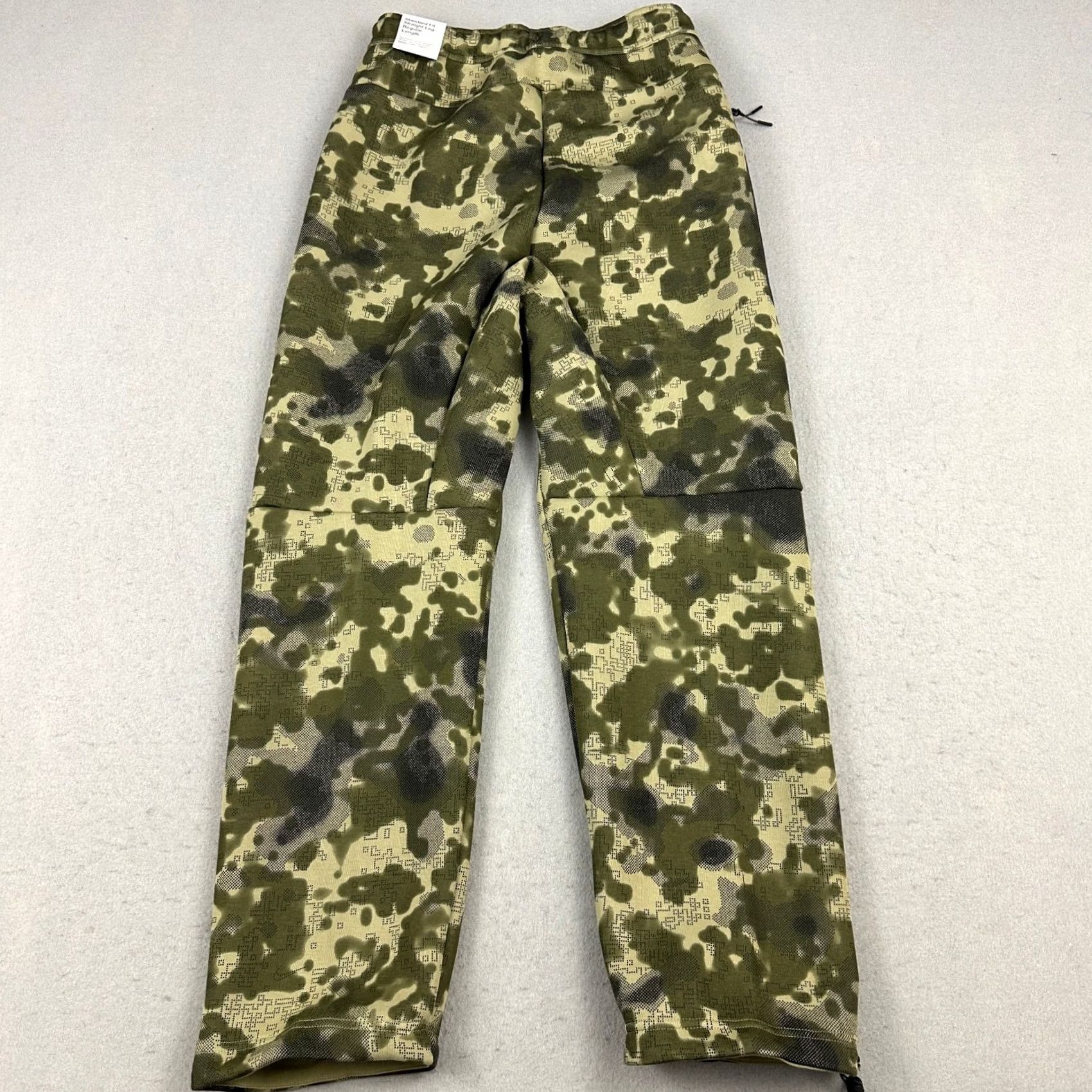 Nike Nike Tech Fleece Pants Men Small Green Camo Drawstring Tapered Jogger S Size US 29 - 7 Thumbnail
