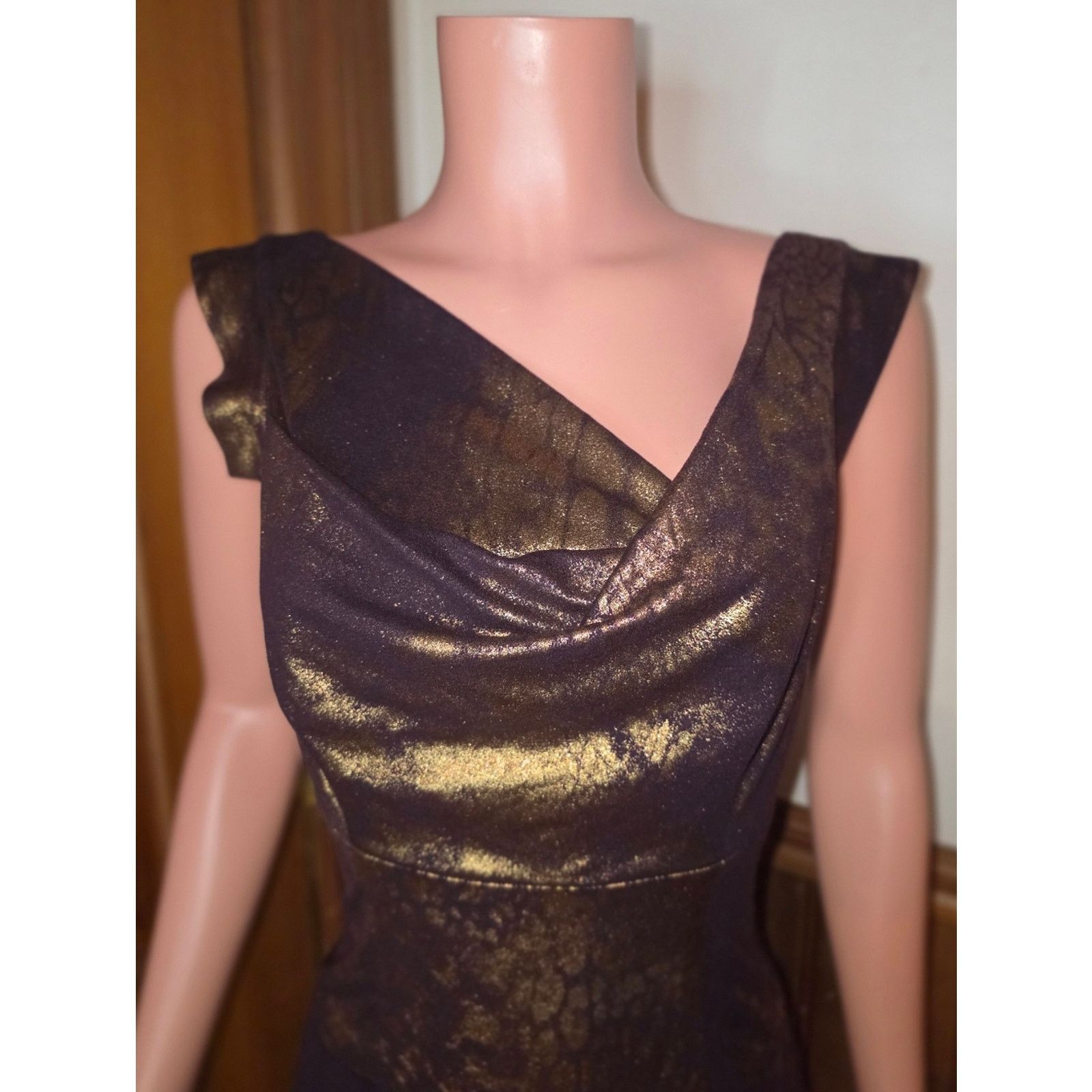 Black Halo Black Halo Metallic Gold Purple Sueded Jackie O Mini Dress 4 Size S / US 4 / IT 40 - 2 Thumbnail