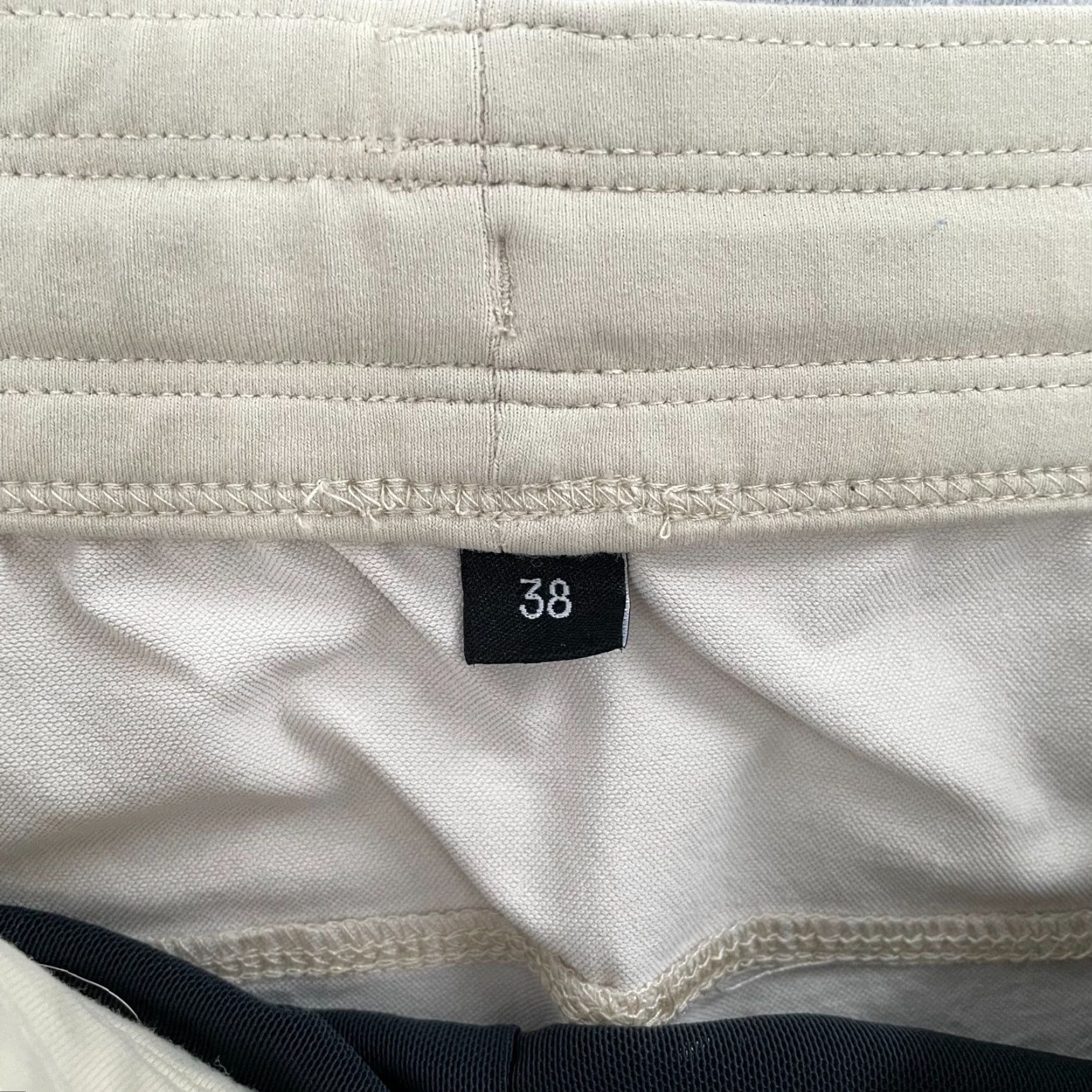 Logo 7 Public Rec Shorts Mens 36 Beige Pockets Drawstring Stretch Logo Athletic Inseam 7in Nylon Polyester Spandex Regular Size US 36 / EU 52 - 5 Thumbnail