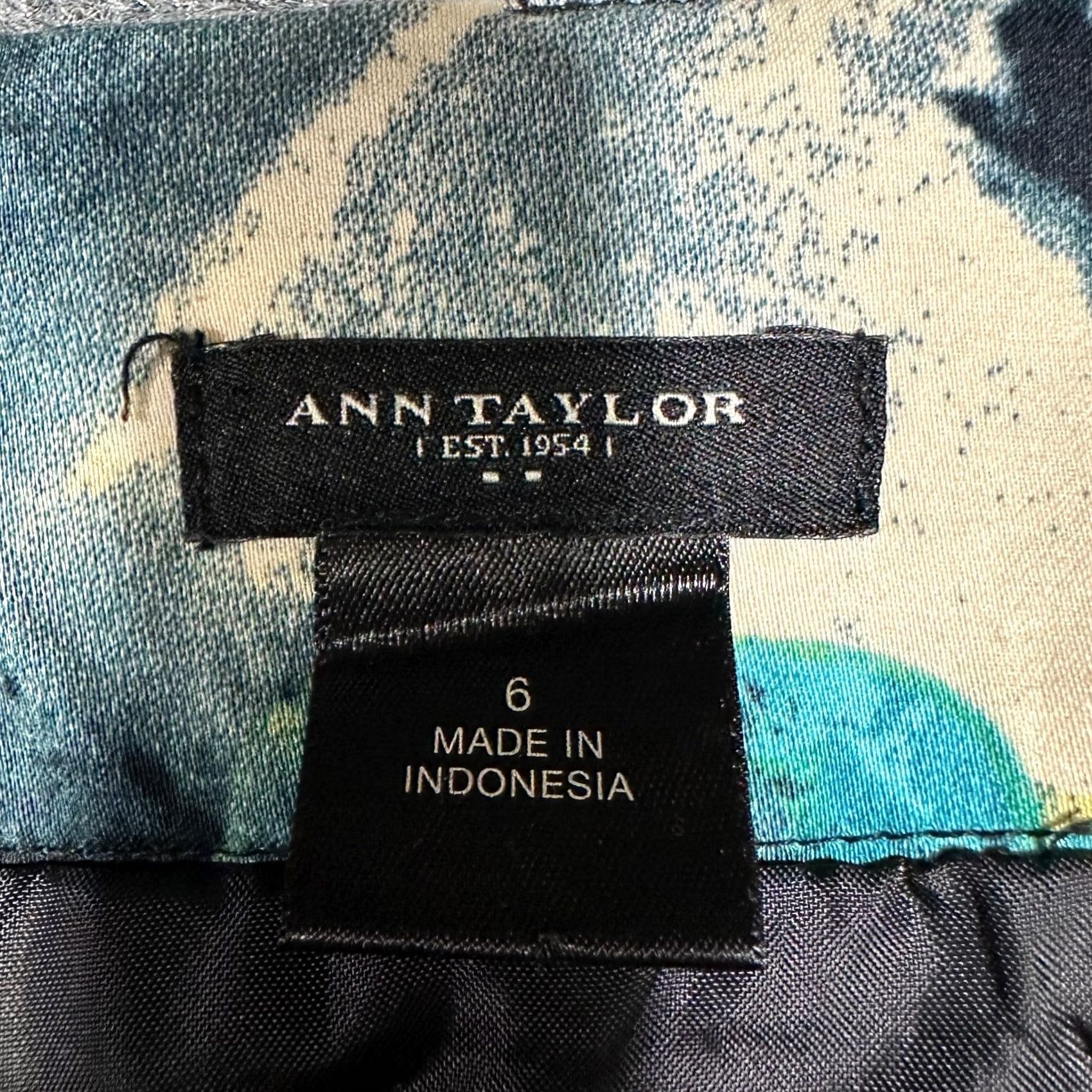 Ann Taylor Ann Taylor Skirt Womens 6 Pencil Floral Cotton Stretch Back Zip Lined Multicolor Knee Length Size 28" / US 6 / IT 42 - 3 Thumbnail