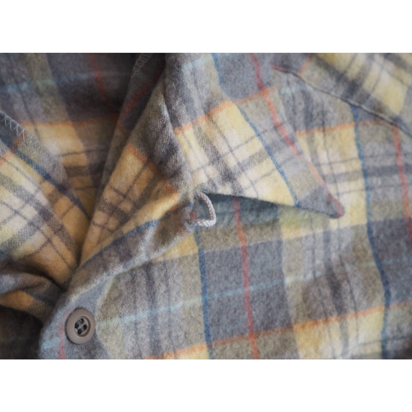 Pendleton VTG Pendleton Wool Shirt Mens S 1960s 60s Yellow Gray Loop Flap Pocket Button-Front Wool Rockabilly USA Board Shirt Size US S / EU 44-46 / 1 - 5 Thumbnail
