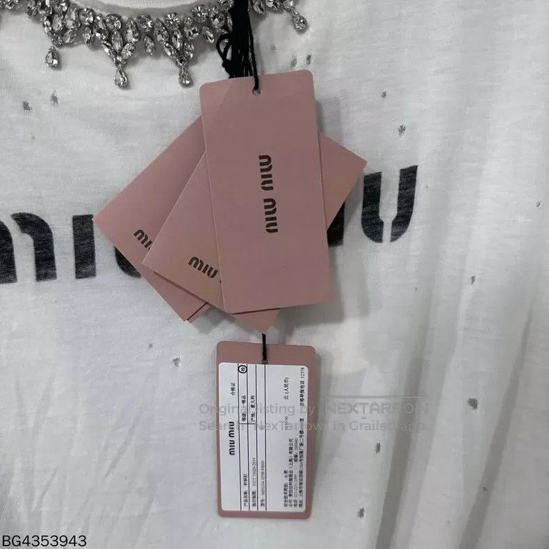 Miu Miu Miu Miu Size M Neck rhinestone logo to make old short sleev Size M / US 6-8 / IT 42-44 - 6 Thumbnail